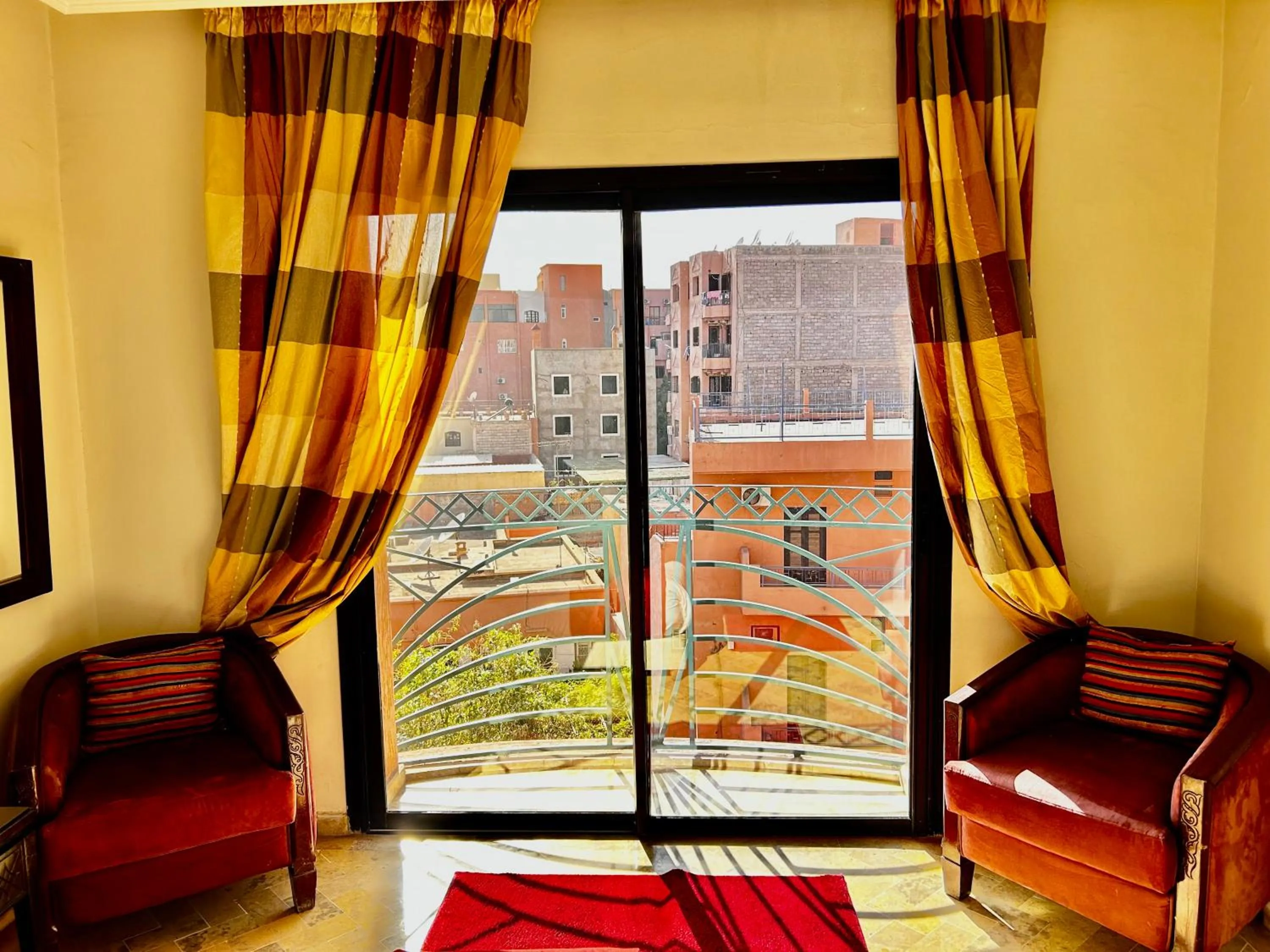 Balcony/Terrace in Hotel Les Trois Palmiers