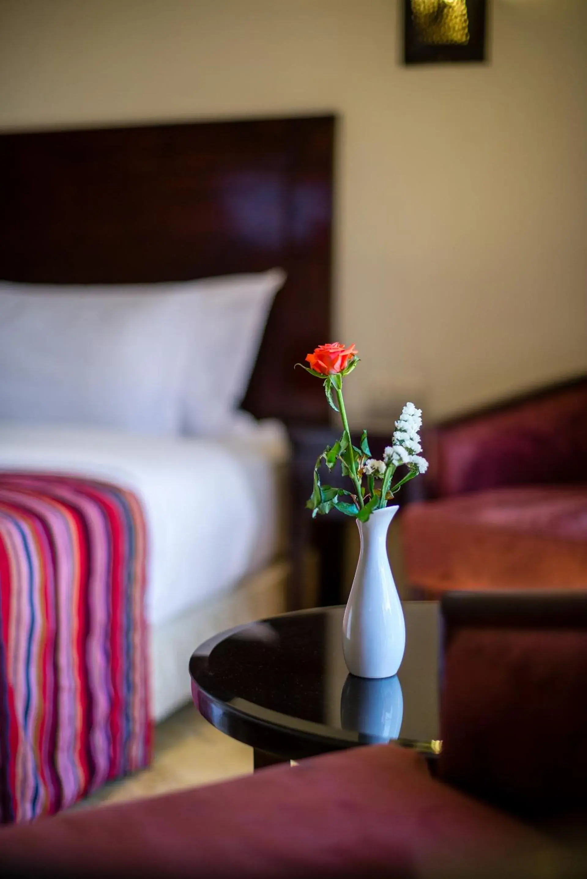 Decorative detail, Bed in Hotel Les Trois Palmiers