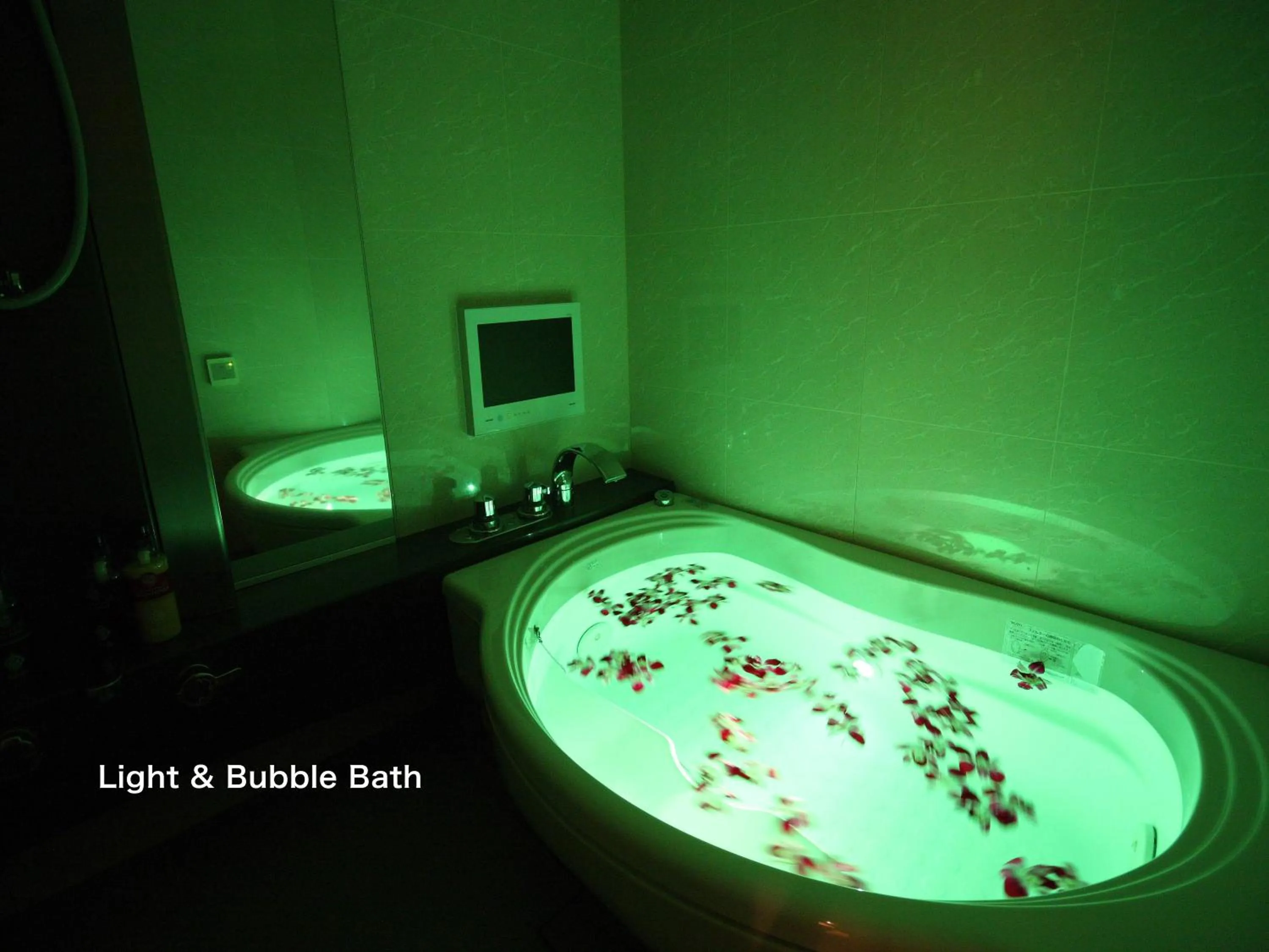 Bathroom in Hotel BaliAn Resort Kawasaki