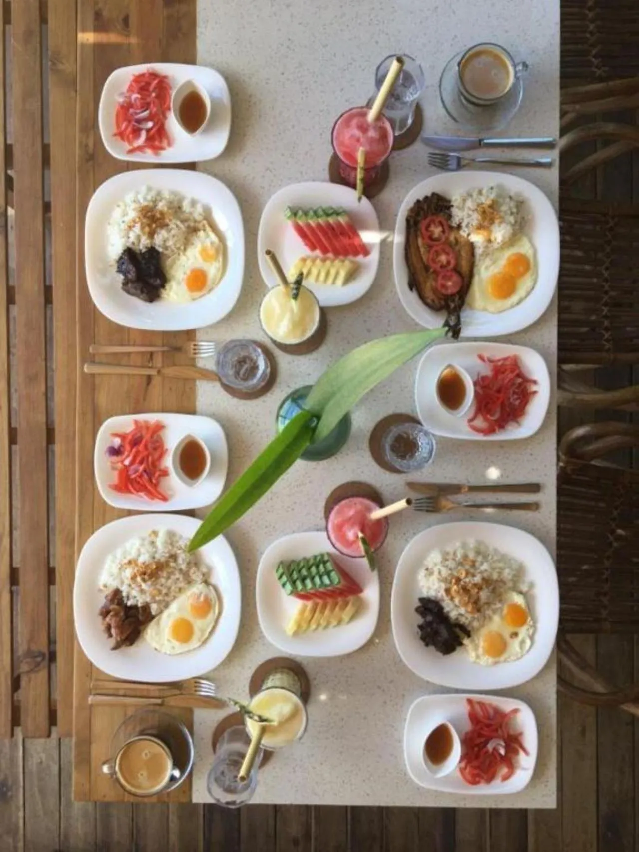 Food and drinks in Frangipani El Nido