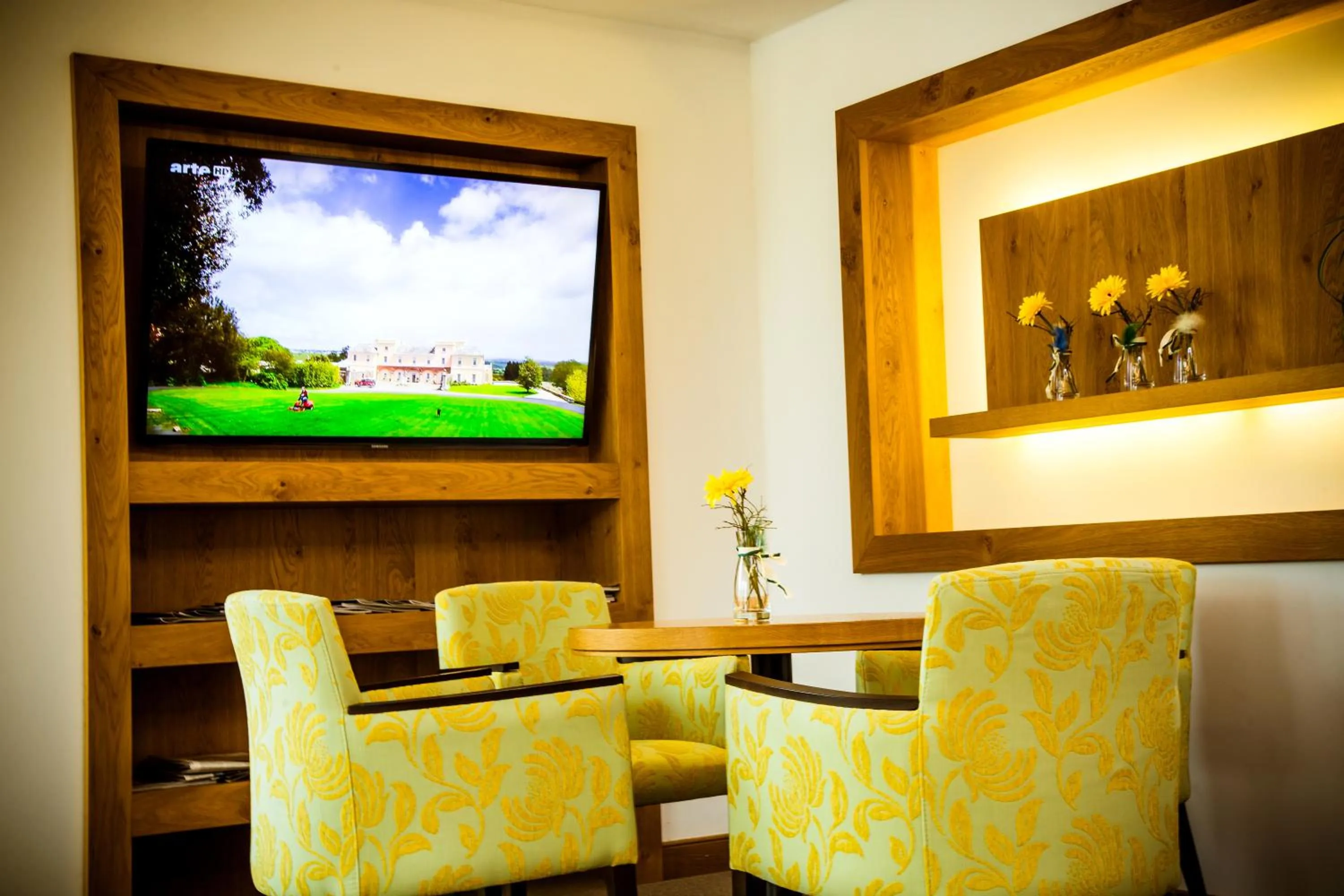 Communal lounge/ TV room in Hotel Konradshof