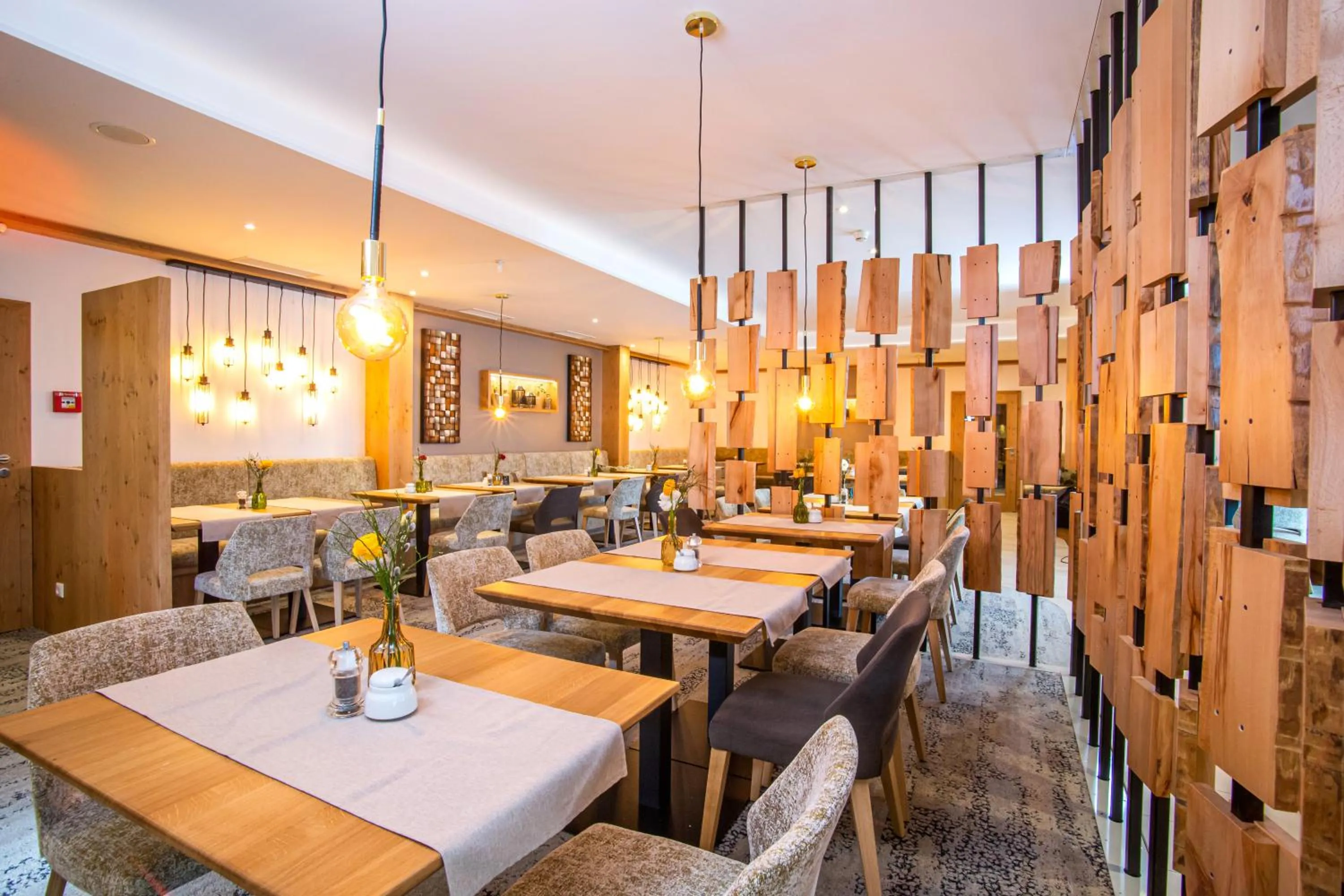 Restaurant/places to eat in Hotel Konradshof