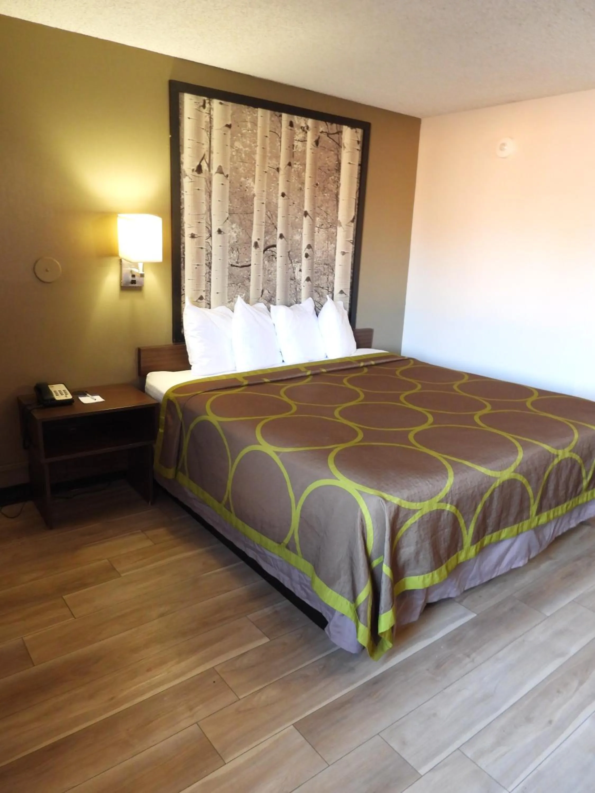 Bed in Super 8 by Wyndham Westminster Denver North