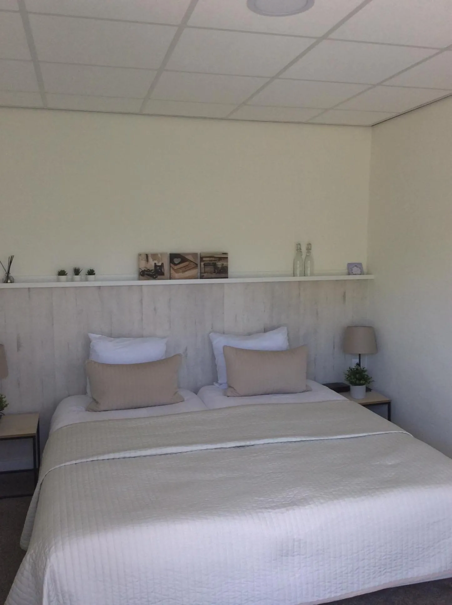 Bed in Hotel Pension Oranje