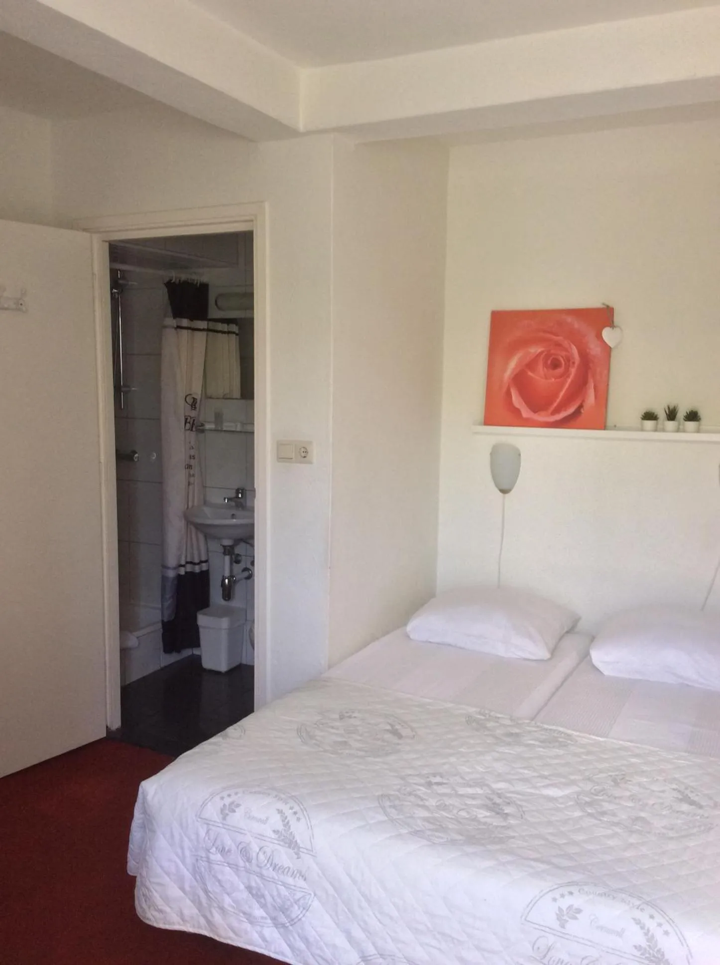 Bed in Hotel Pension Oranje