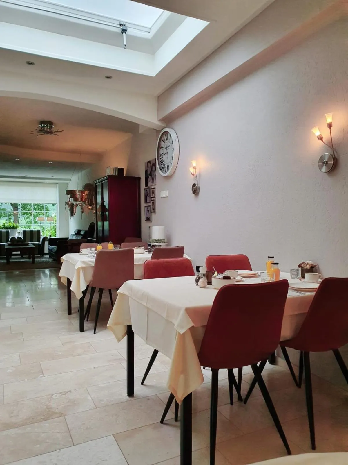 Restaurant/places to eat in Hotel Pension Oranje
