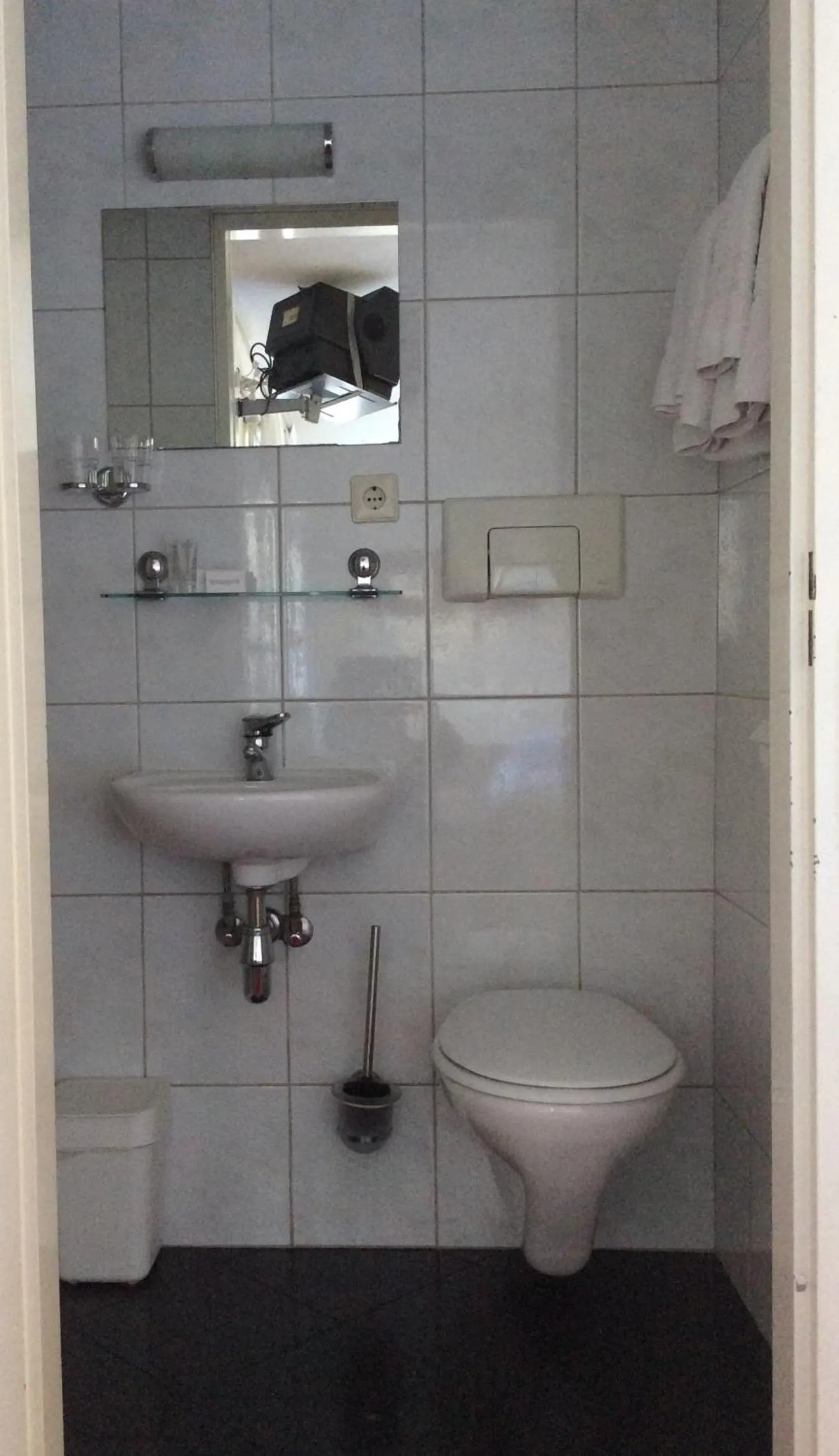 Photo of the whole room in Hotel Pension Oranje
