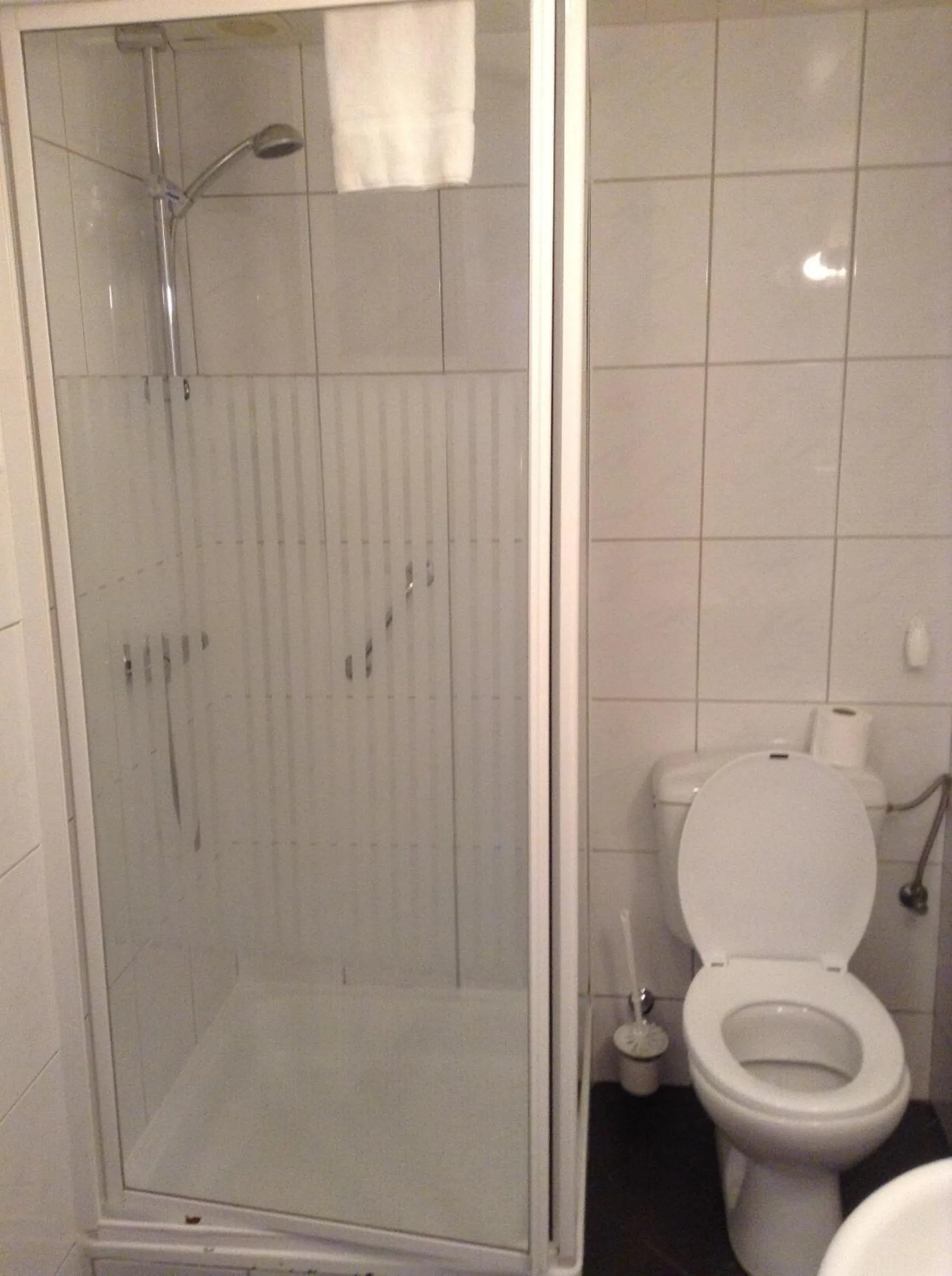 Bathroom in Hotel Pension Oranje
