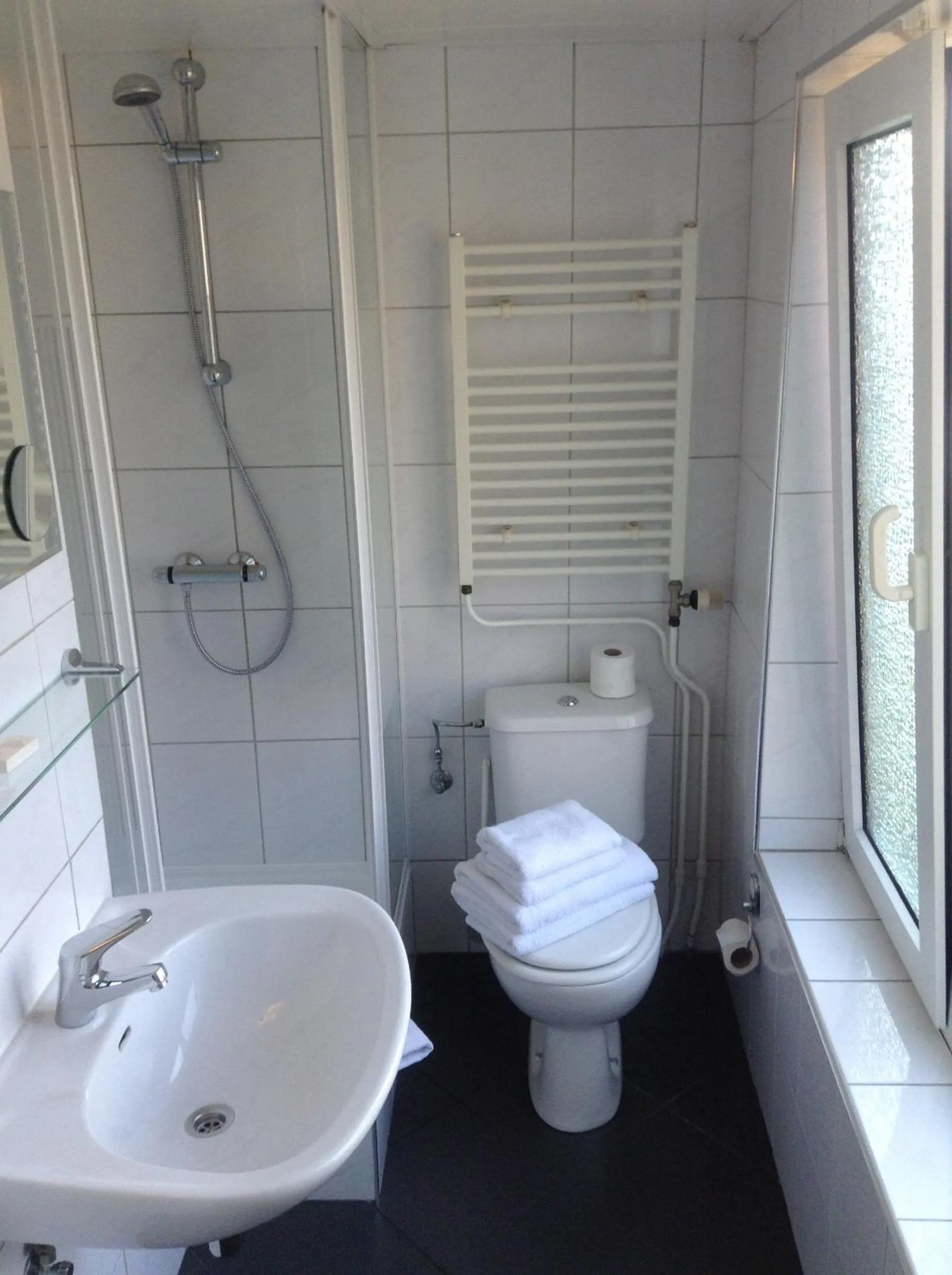 Bathroom in Hotel Pension Oranje