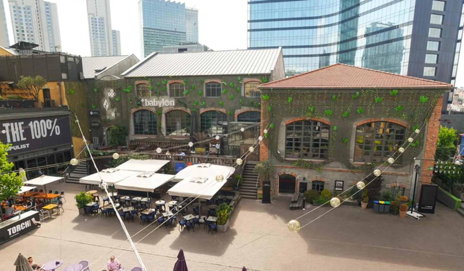 Banquet/Function facilities in Sparkle Hotel