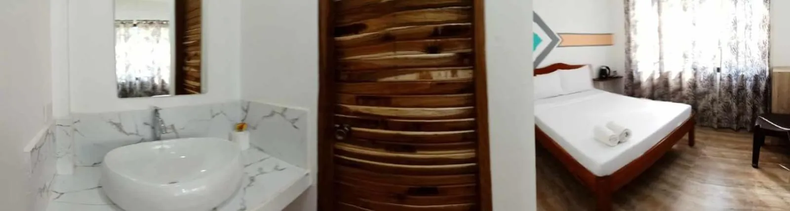 Photo of the whole room, Bed in Vali-Joe Travel Lodge