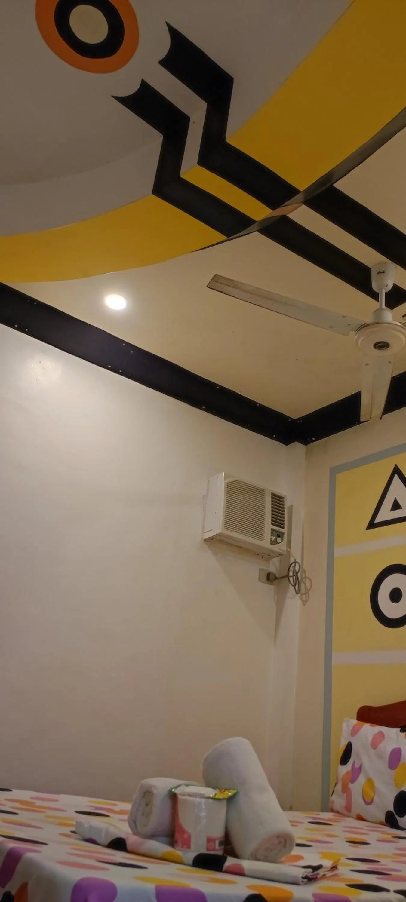 air conditioner in Vali-Joe Travel Lodge