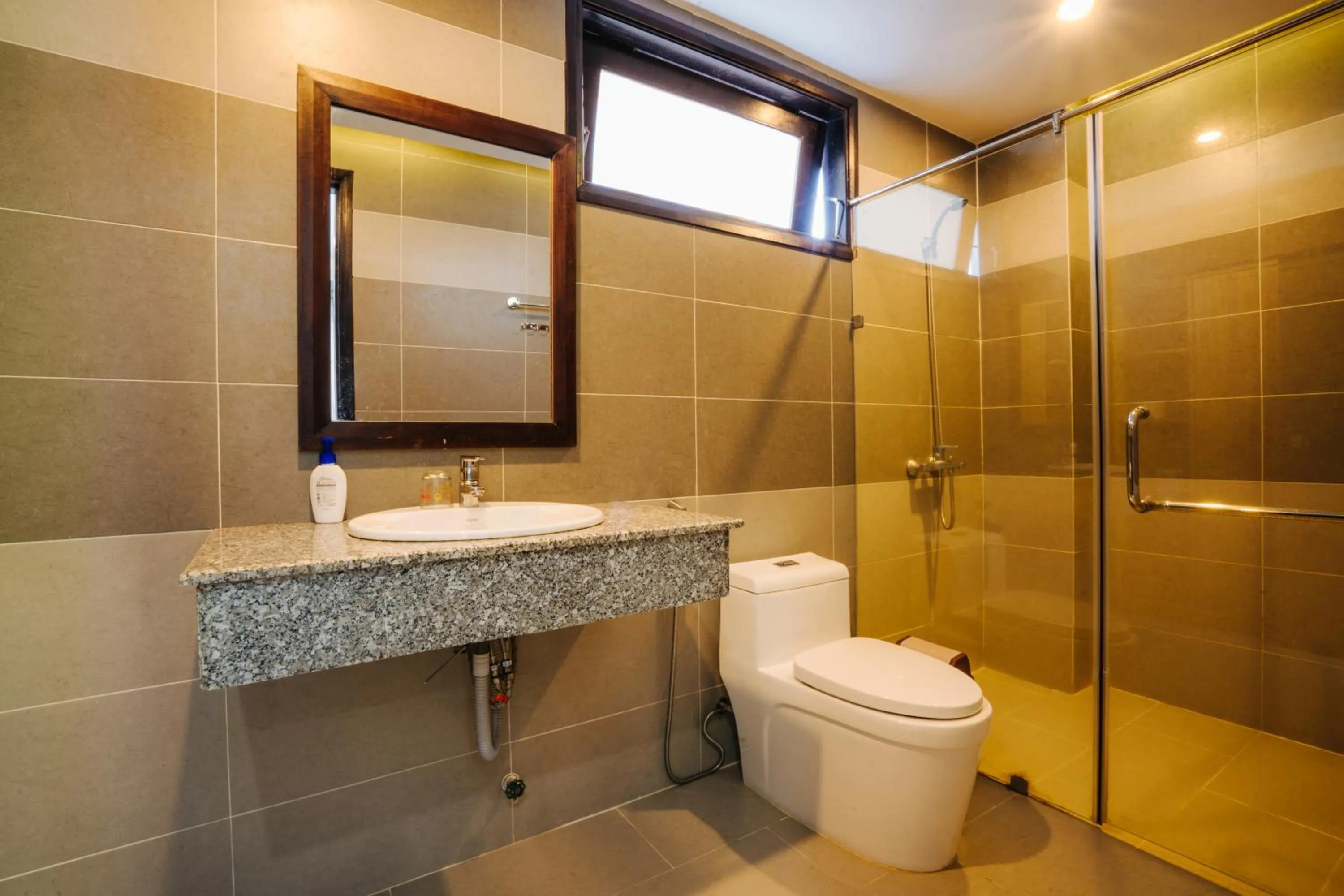 Bathroom in Hoi An Lotus Aroma Villa