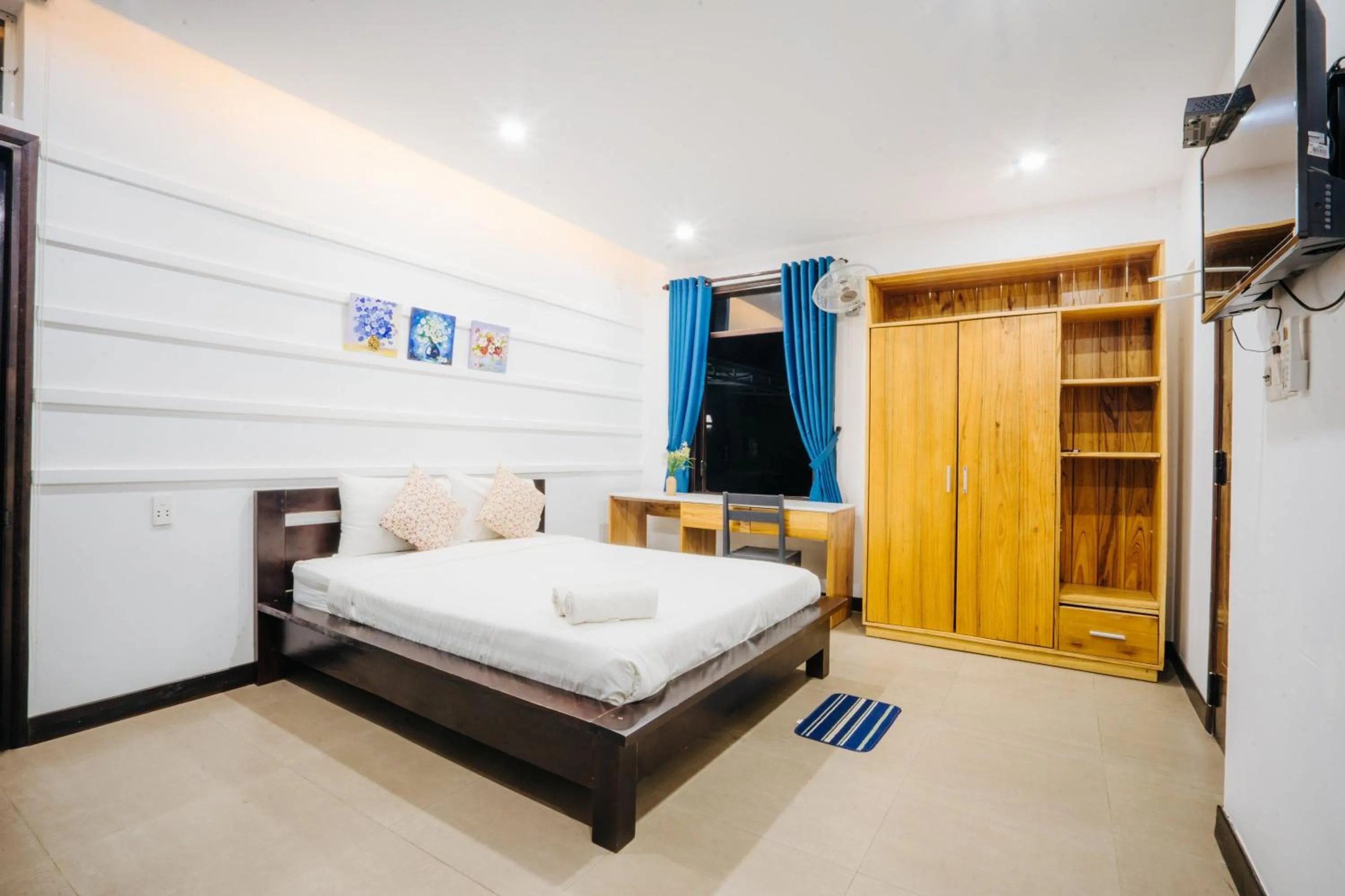 Bed in Hoi An Lotus Aroma Villa