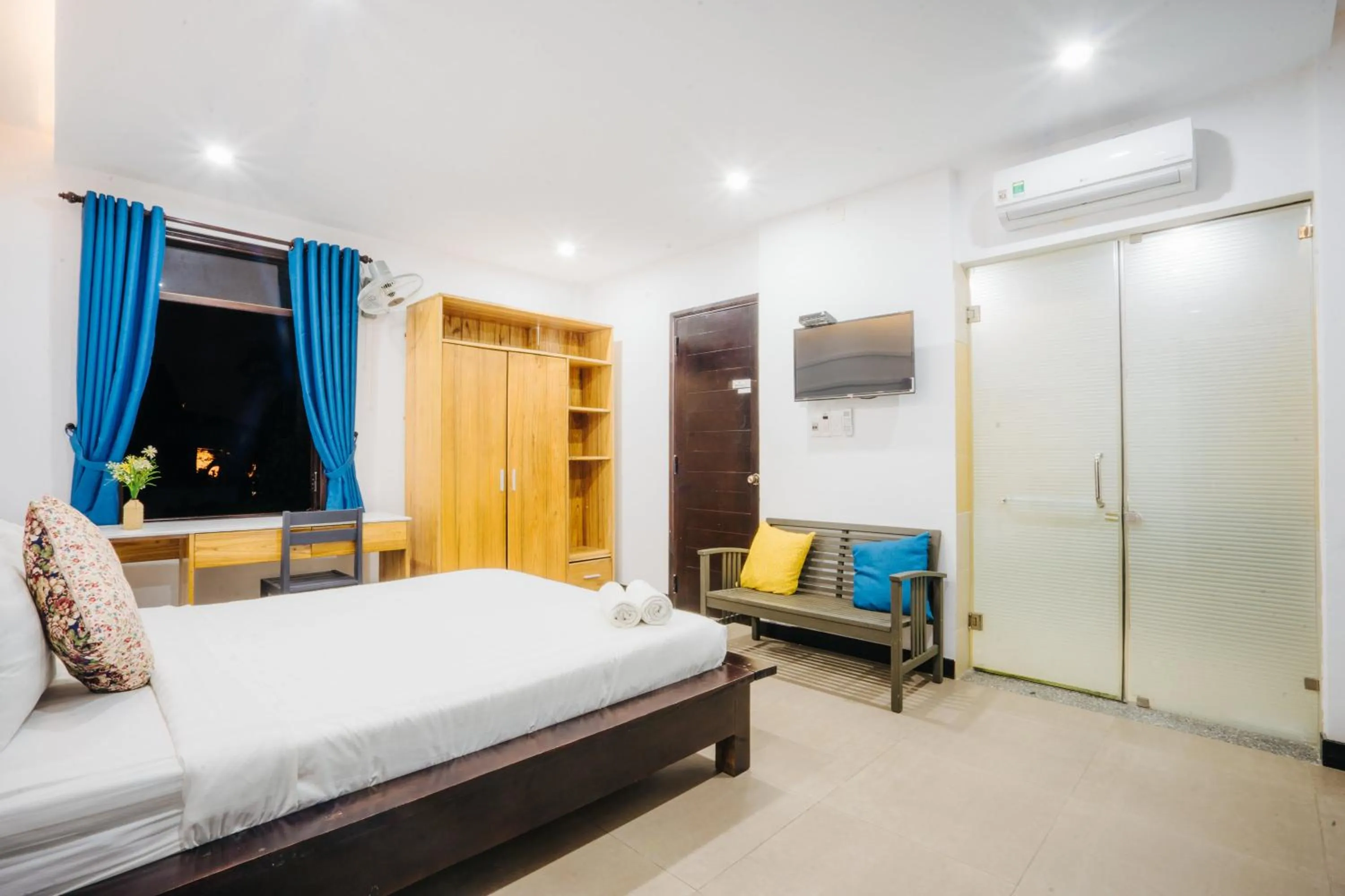 Bed in Hoi An Lotus Aroma Villa