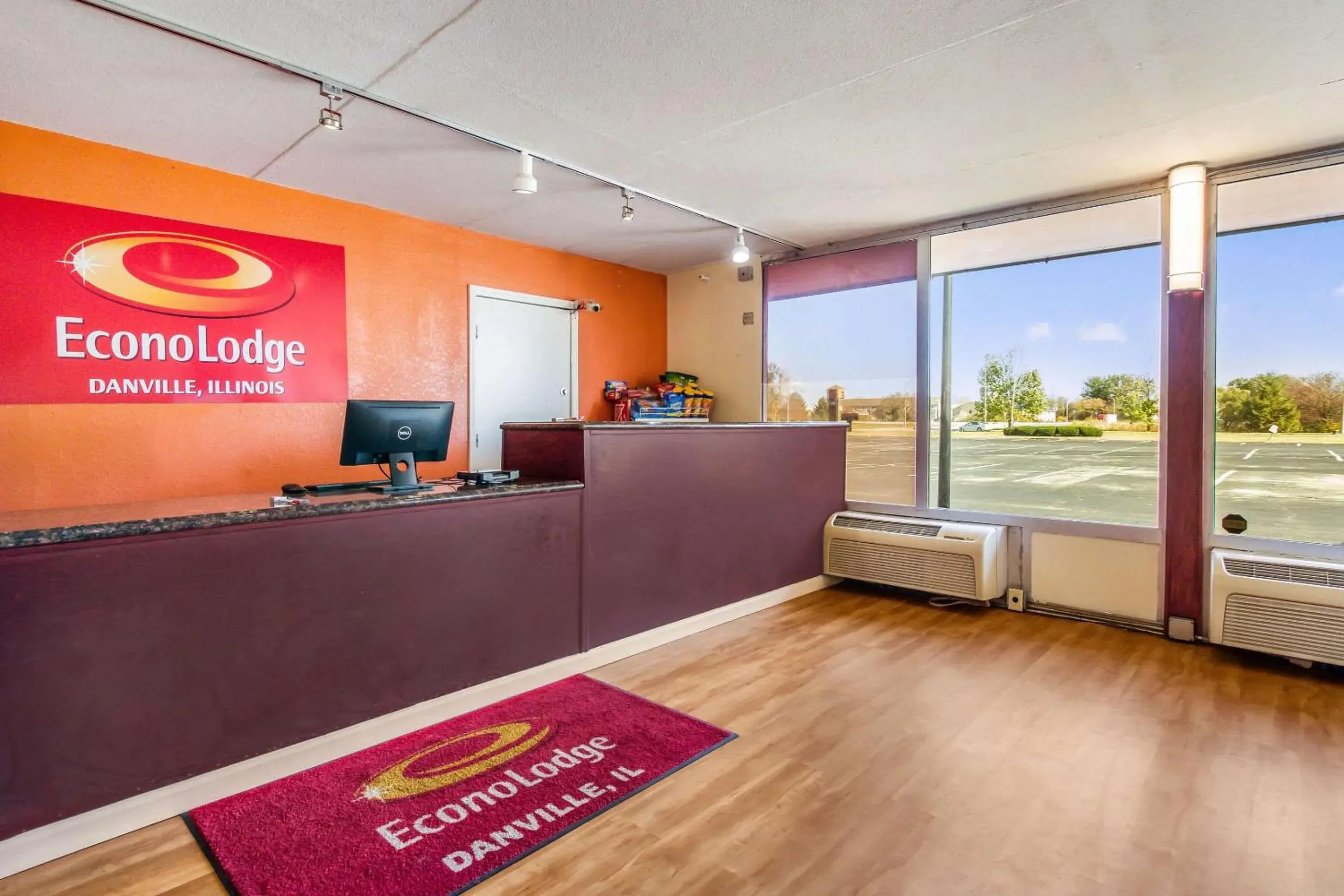 Lobby or reception in Econo Lodge