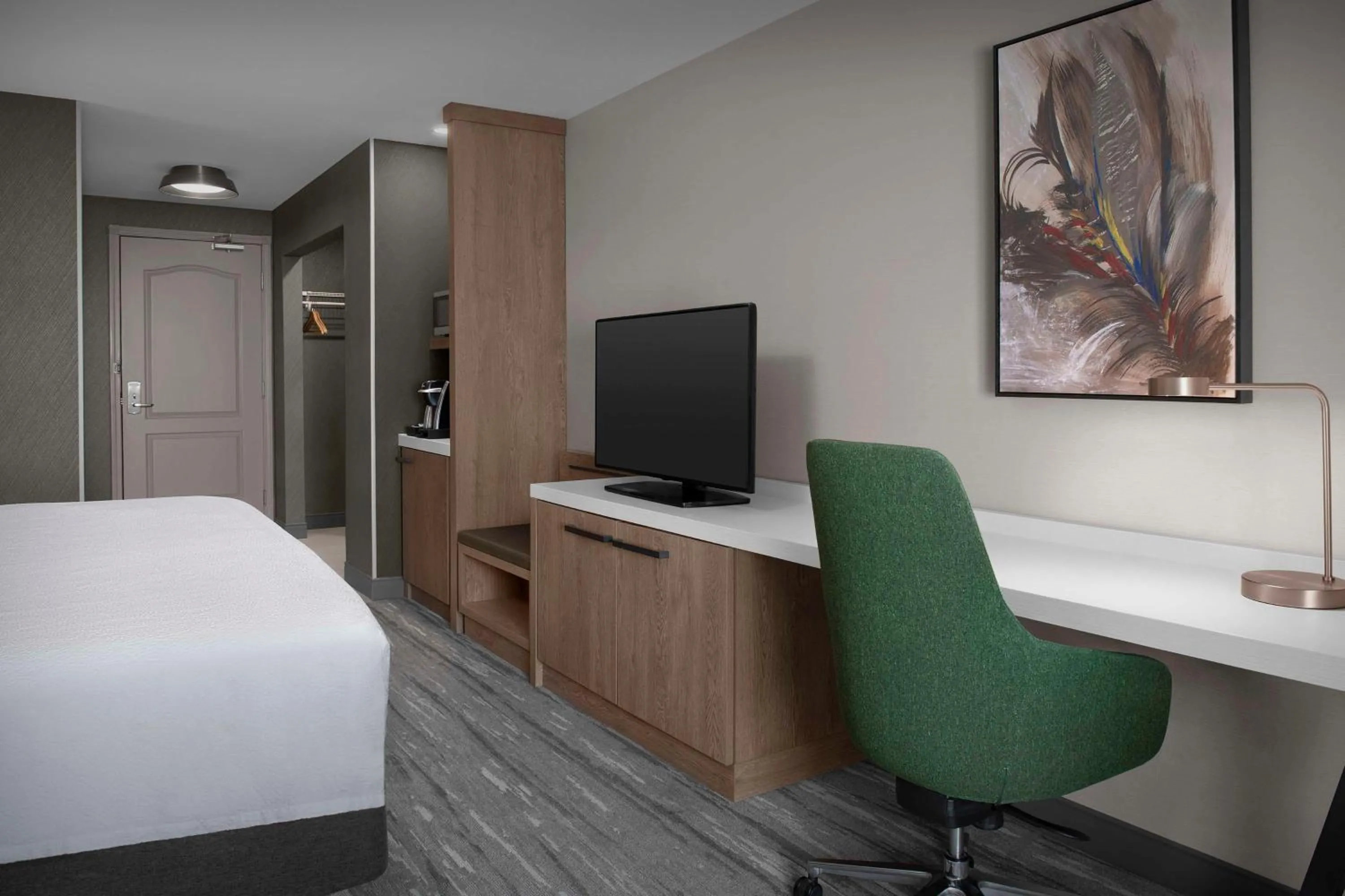 Bedroom, Bed in Hilton Garden Inn Casper