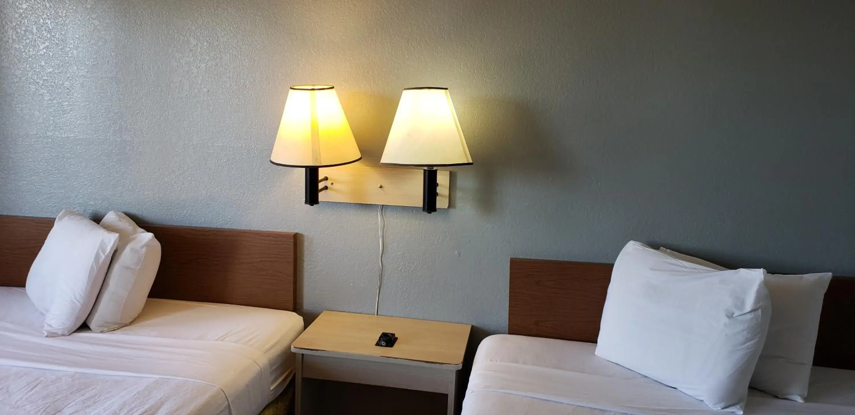 Classic Room with Full and Twin Bed in Minsk Hotels - Extended Stay, I-10 Tucson Airport Classic Room with Full and Twin Bed in Minsk Hotels - Extended Stay, I-10 Tucson Airport