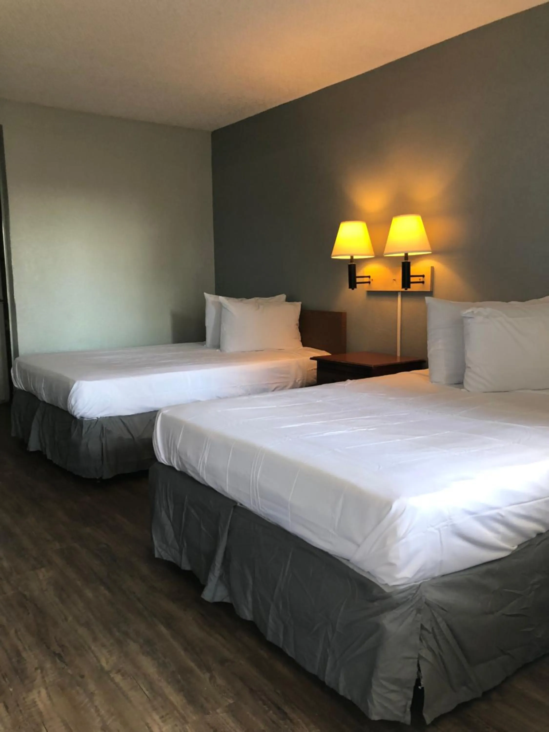 Bedroom, Bed in Minsk Hotels - Extended Stay, I-10 Tucson Airport