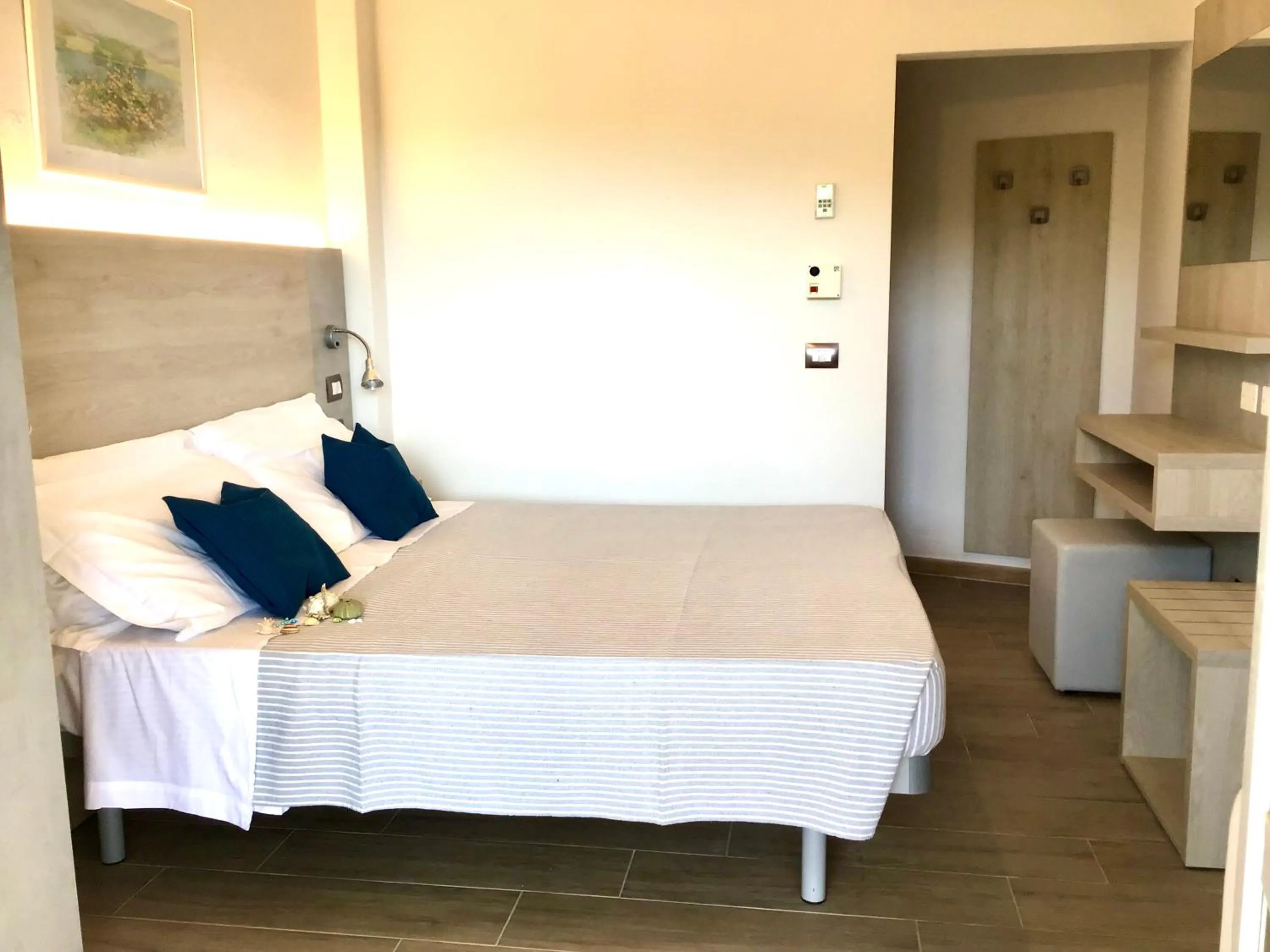 Photo of the whole room in La Coccinella Residence