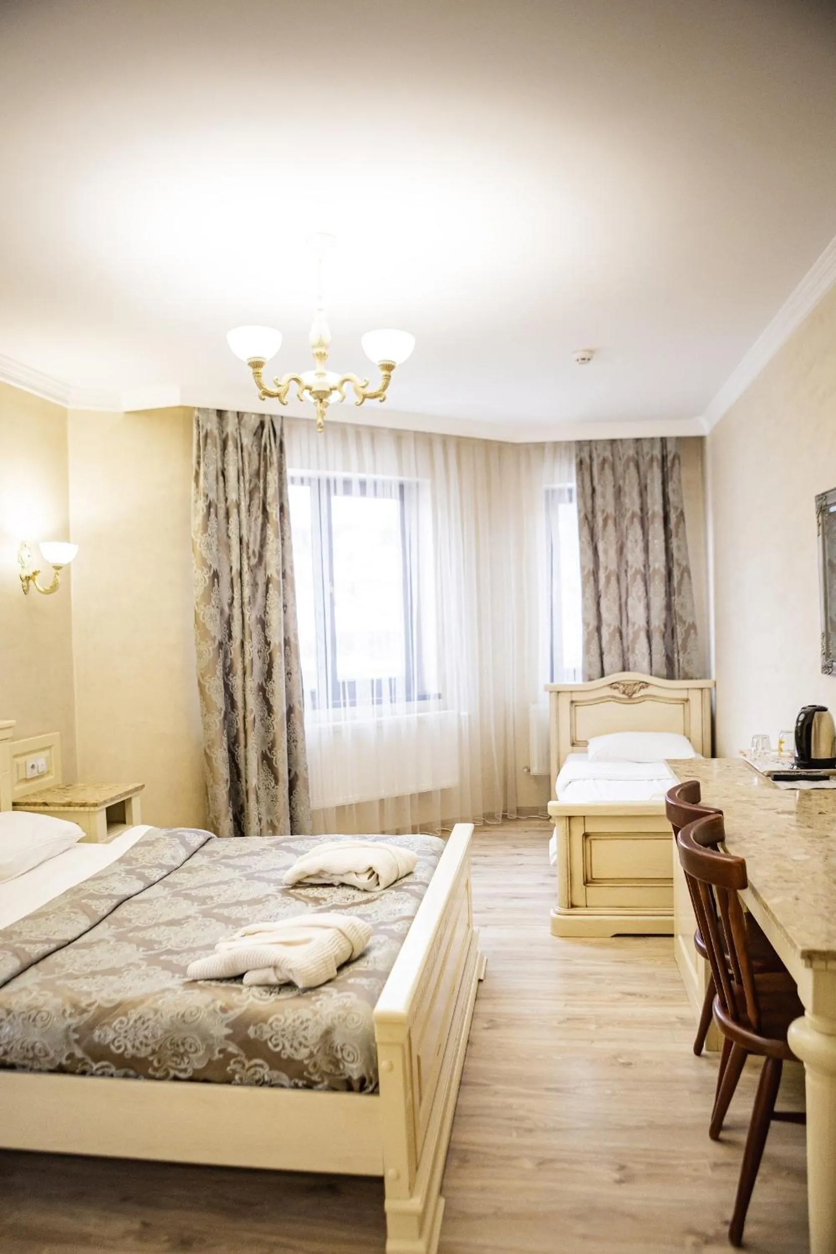 Bed in Mardan Palace SPA Resort
