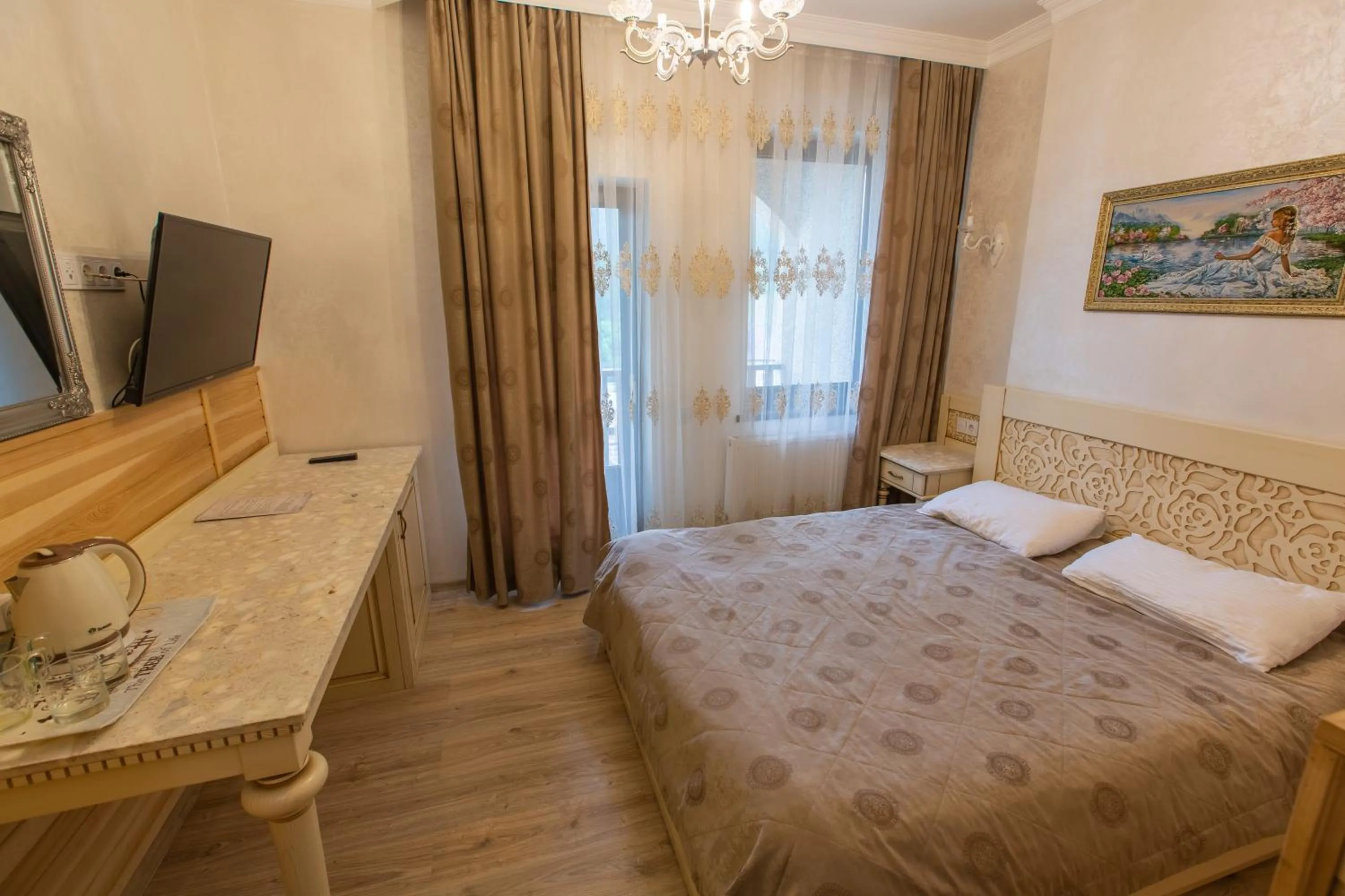Bed in Mardan Palace SPA Resort