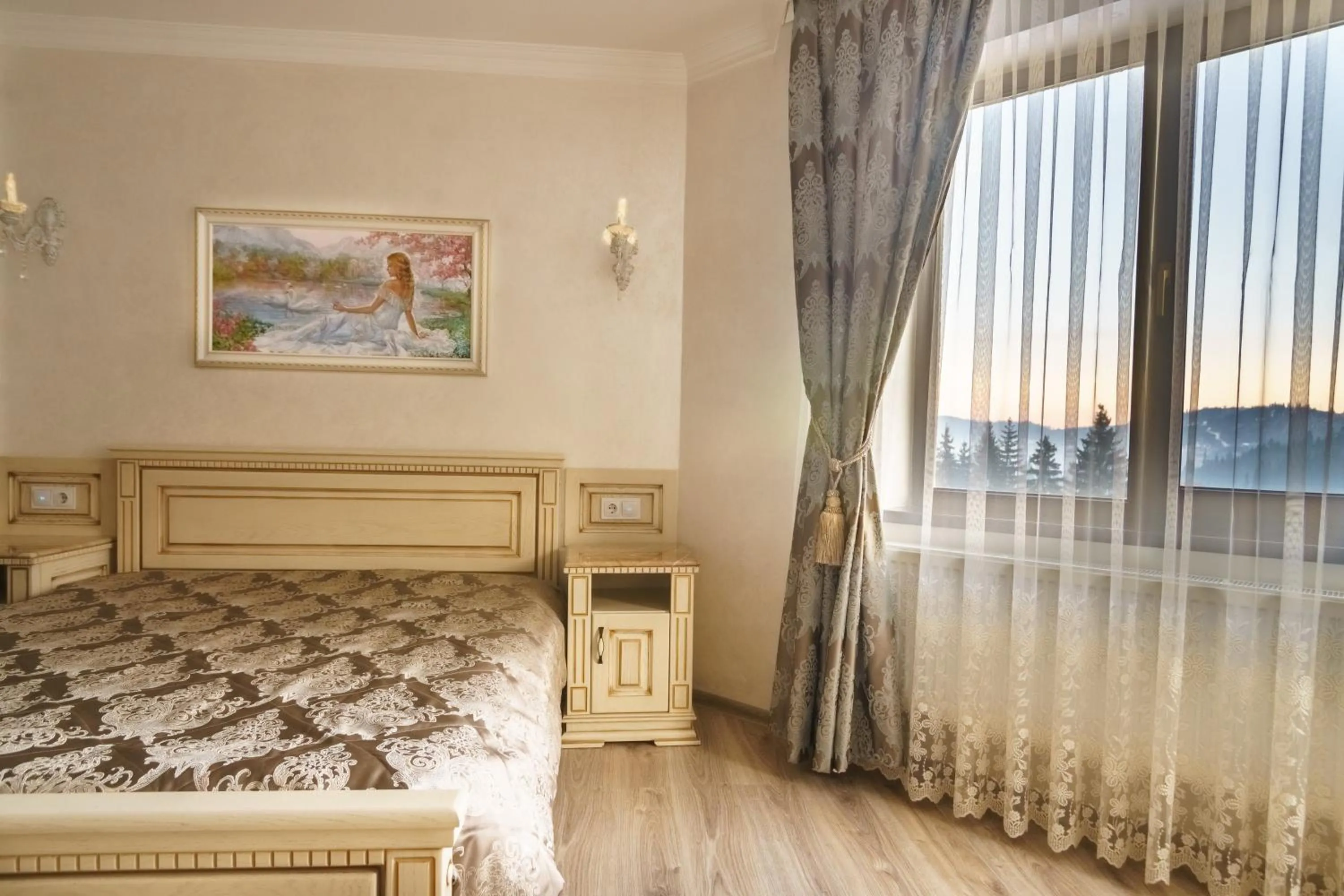Bed in Mardan Palace SPA Resort