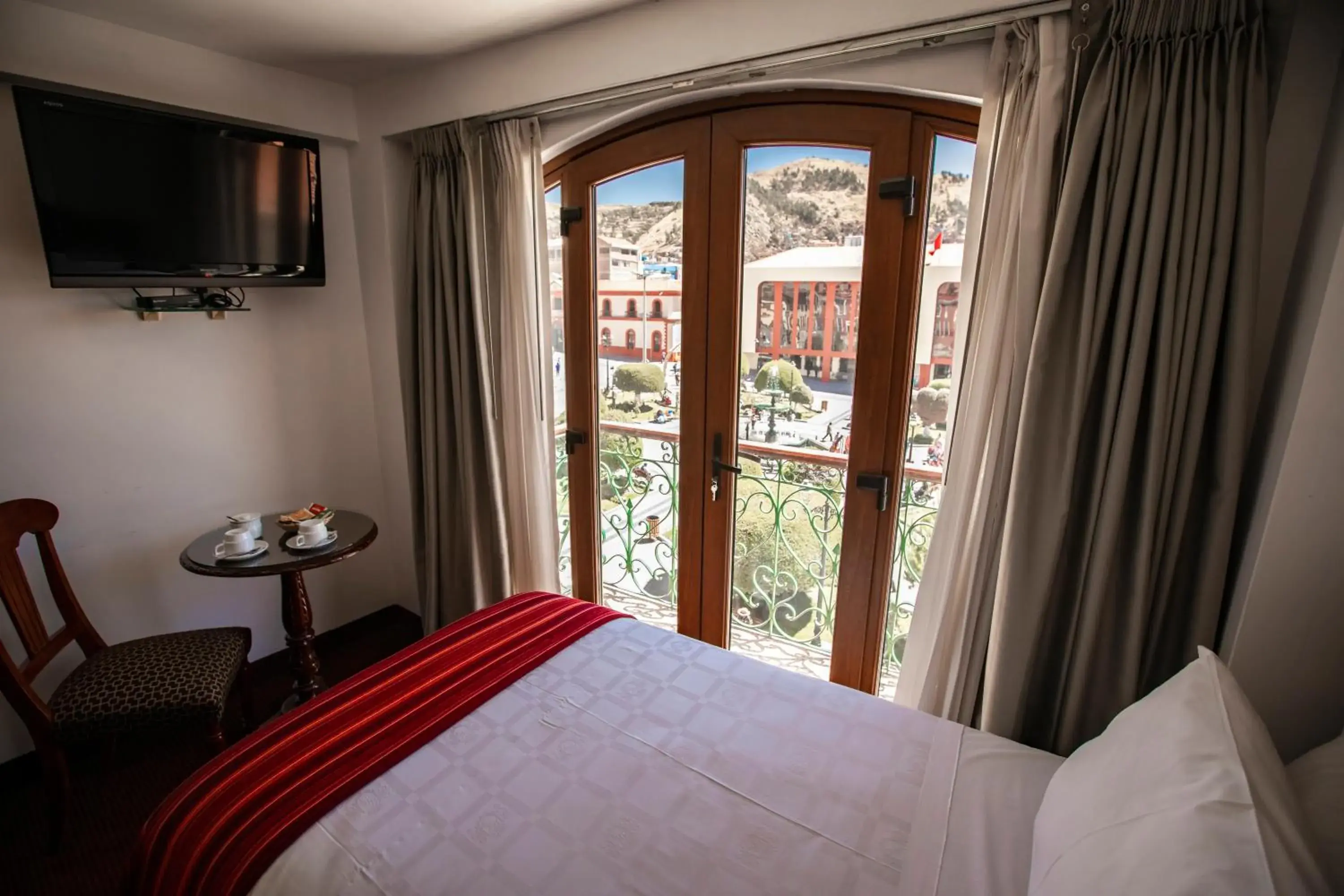 Superior Double Room with Balcony in Hotel Hacienda Plaza de Armas Superior Double Room with Balcony in Hotel Hacienda Plaza de Armas