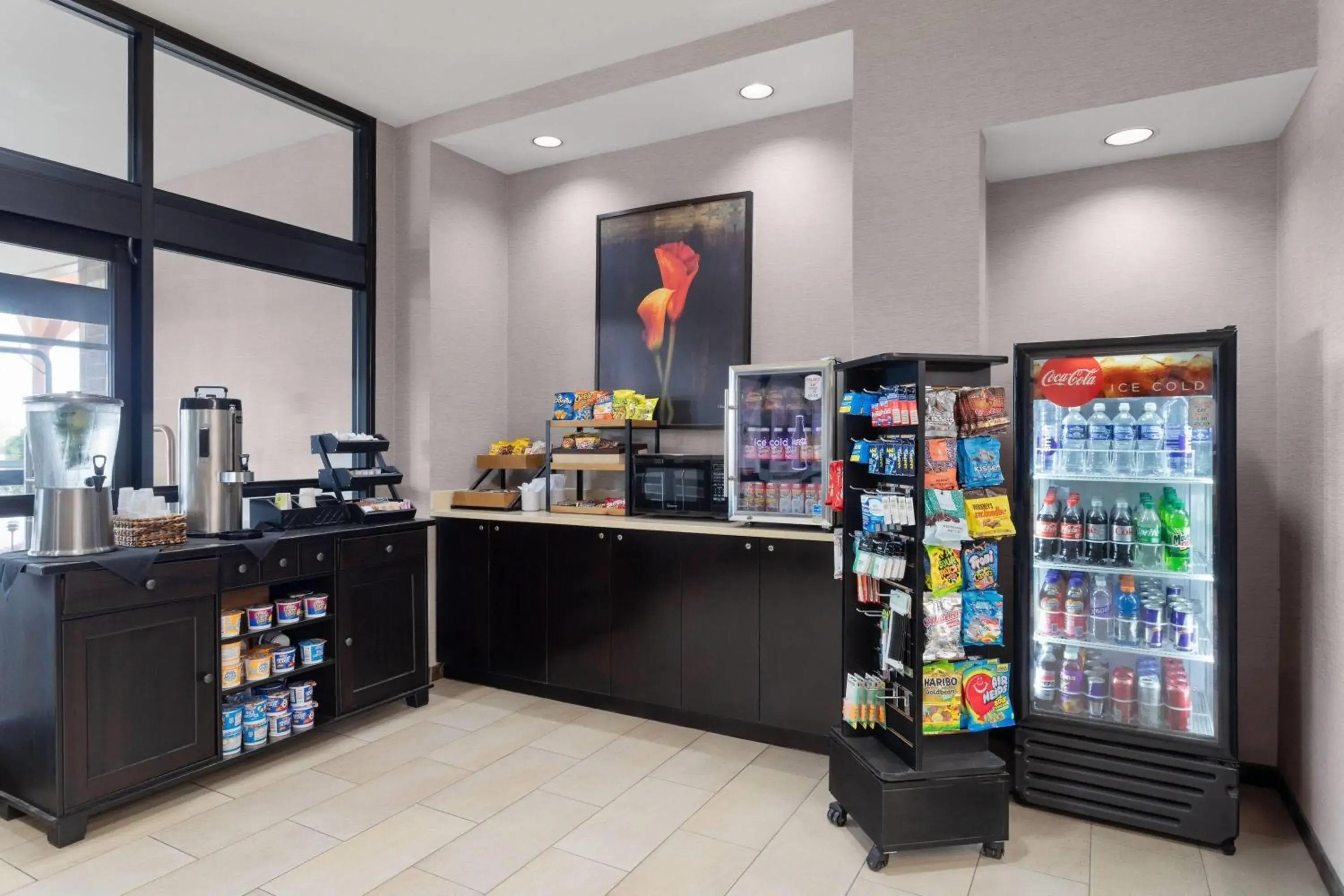 Food and drinks in Wyndham Minneapolis South Burnsville Food and drinks in Wyndham Minneapolis South Burnsville