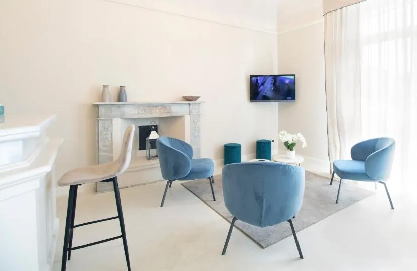 Lounge or bar in Hotel London