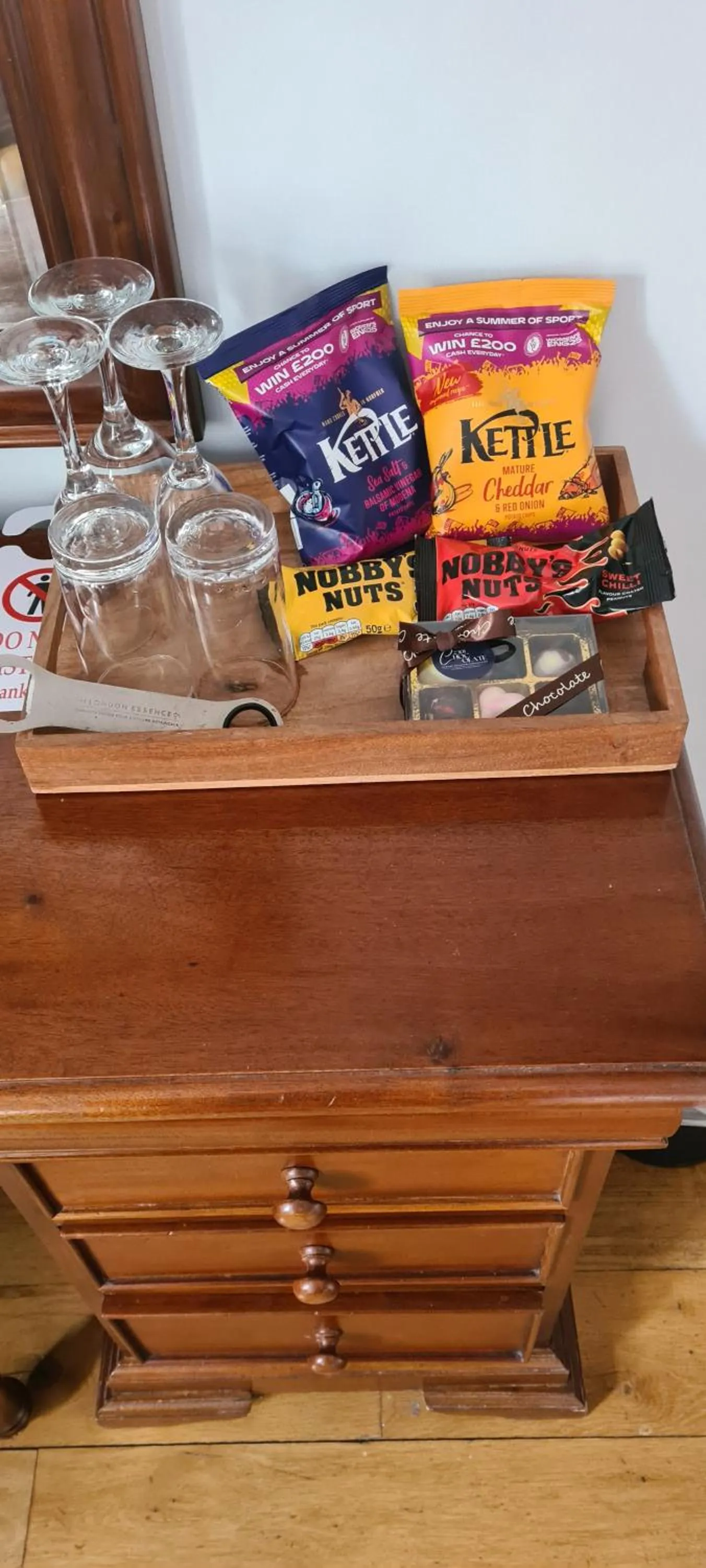 Food and drinks in The Finch Hatton Arms