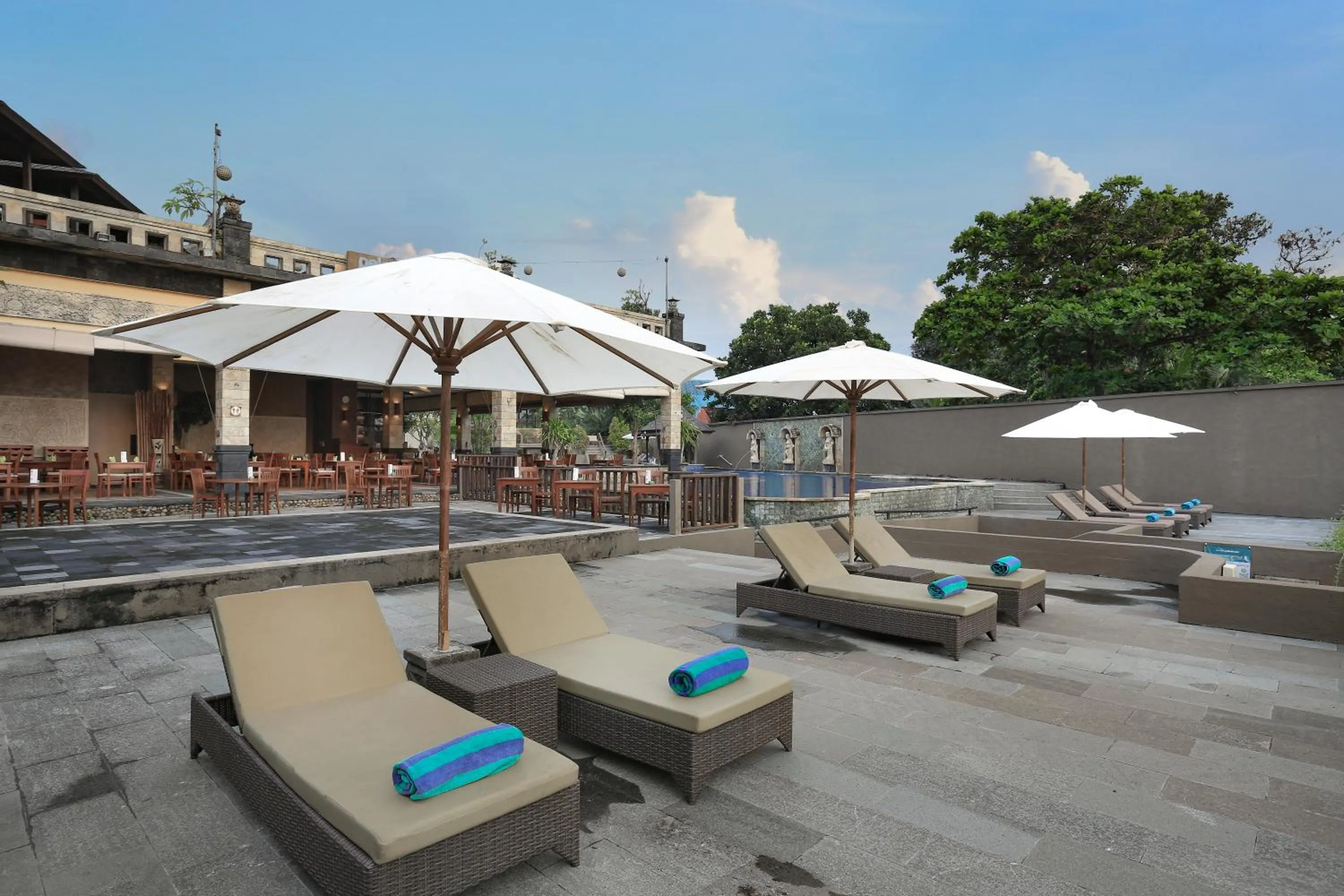 Swimming pool in Pelangi Bali Hotel & Spa