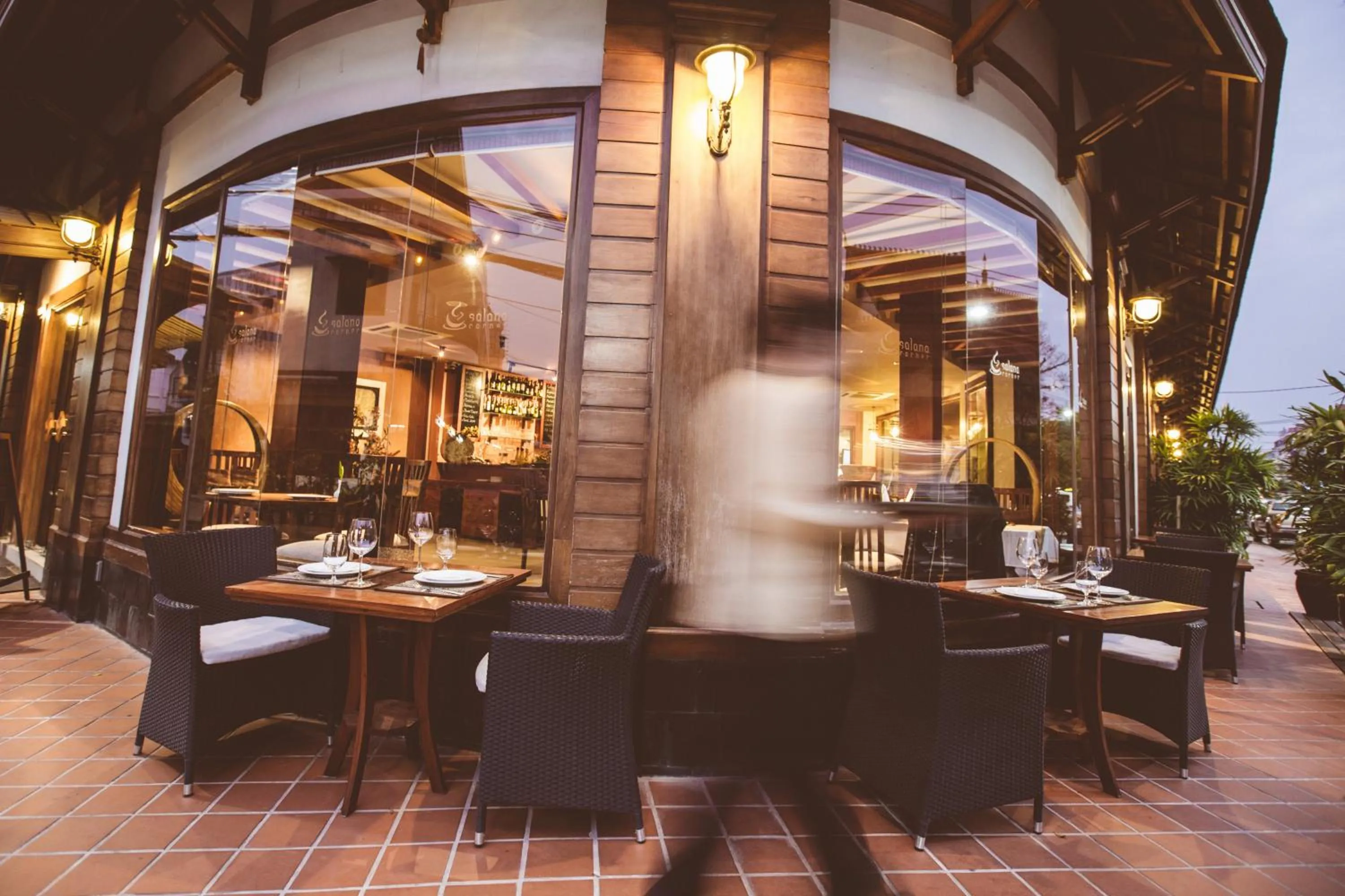 Restaurant/places to eat in Salana Boutique Hotel