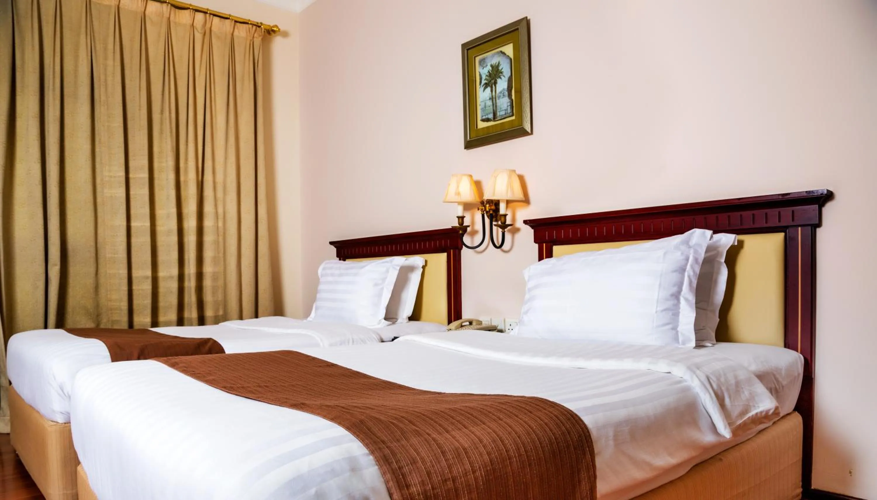 Bedroom, Bed in Marco Polo Hotel