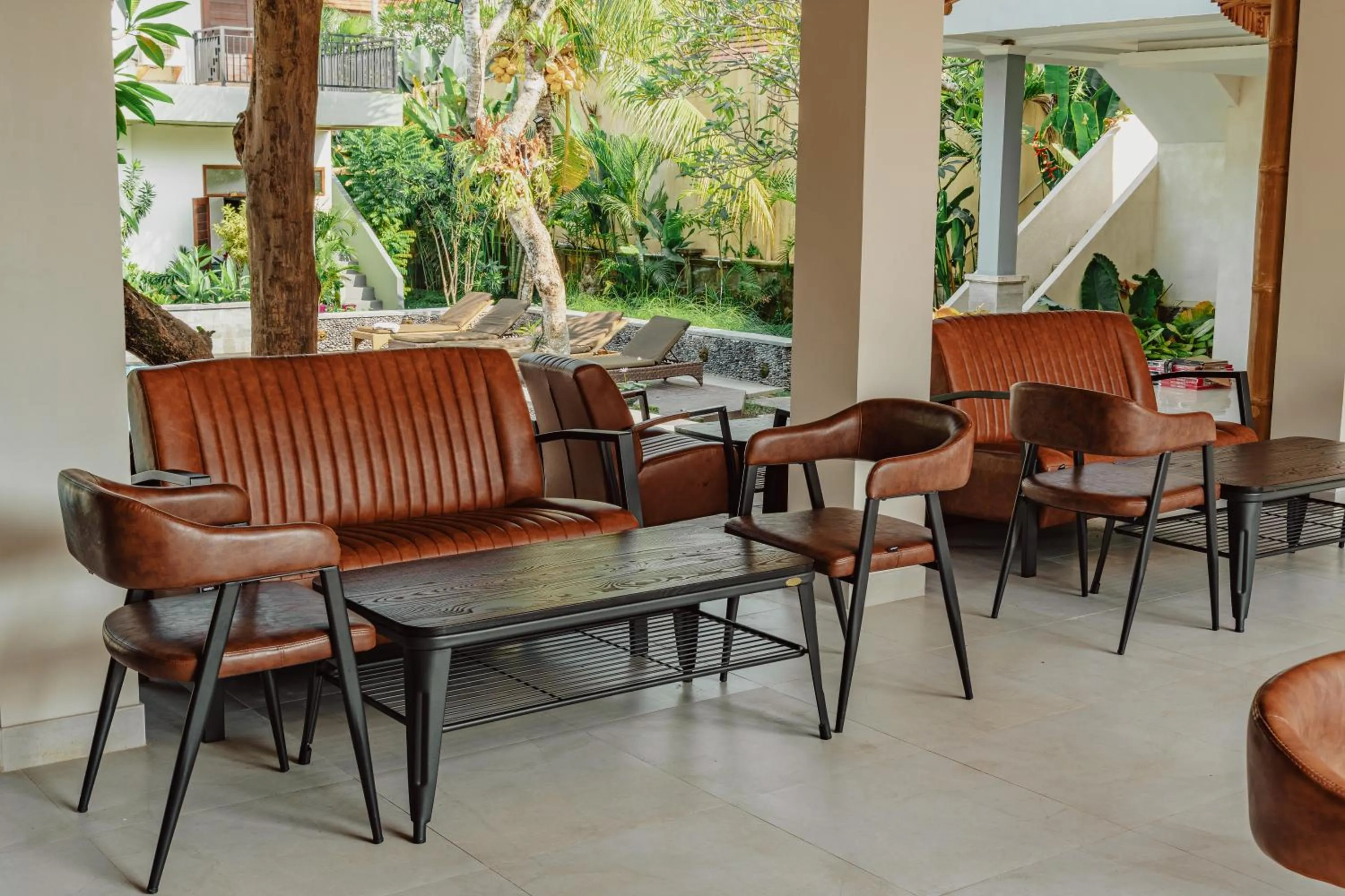 Restaurant/places to eat in Putri Ayu Cottages