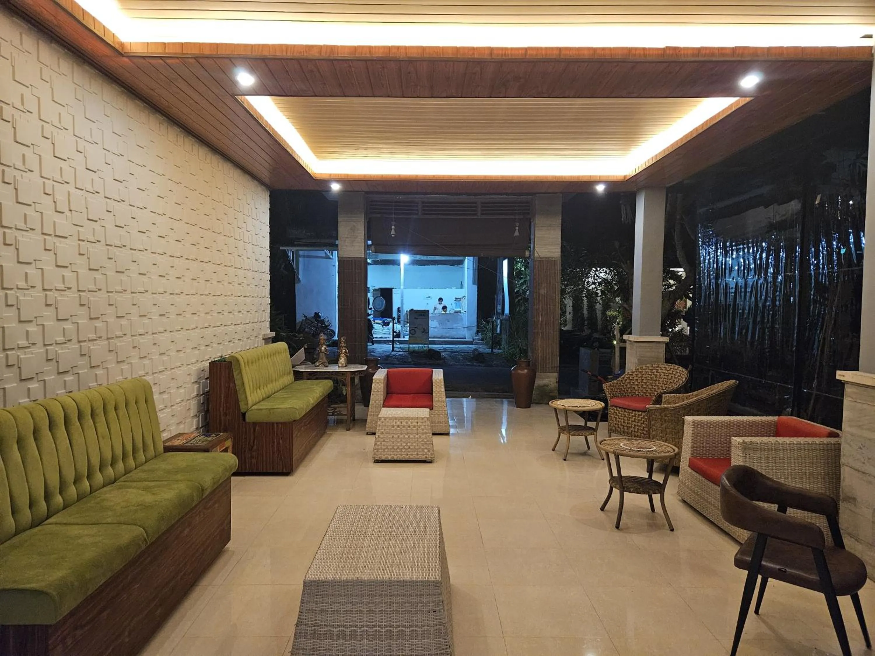 Lobby or reception in Putri Ayu Cottages