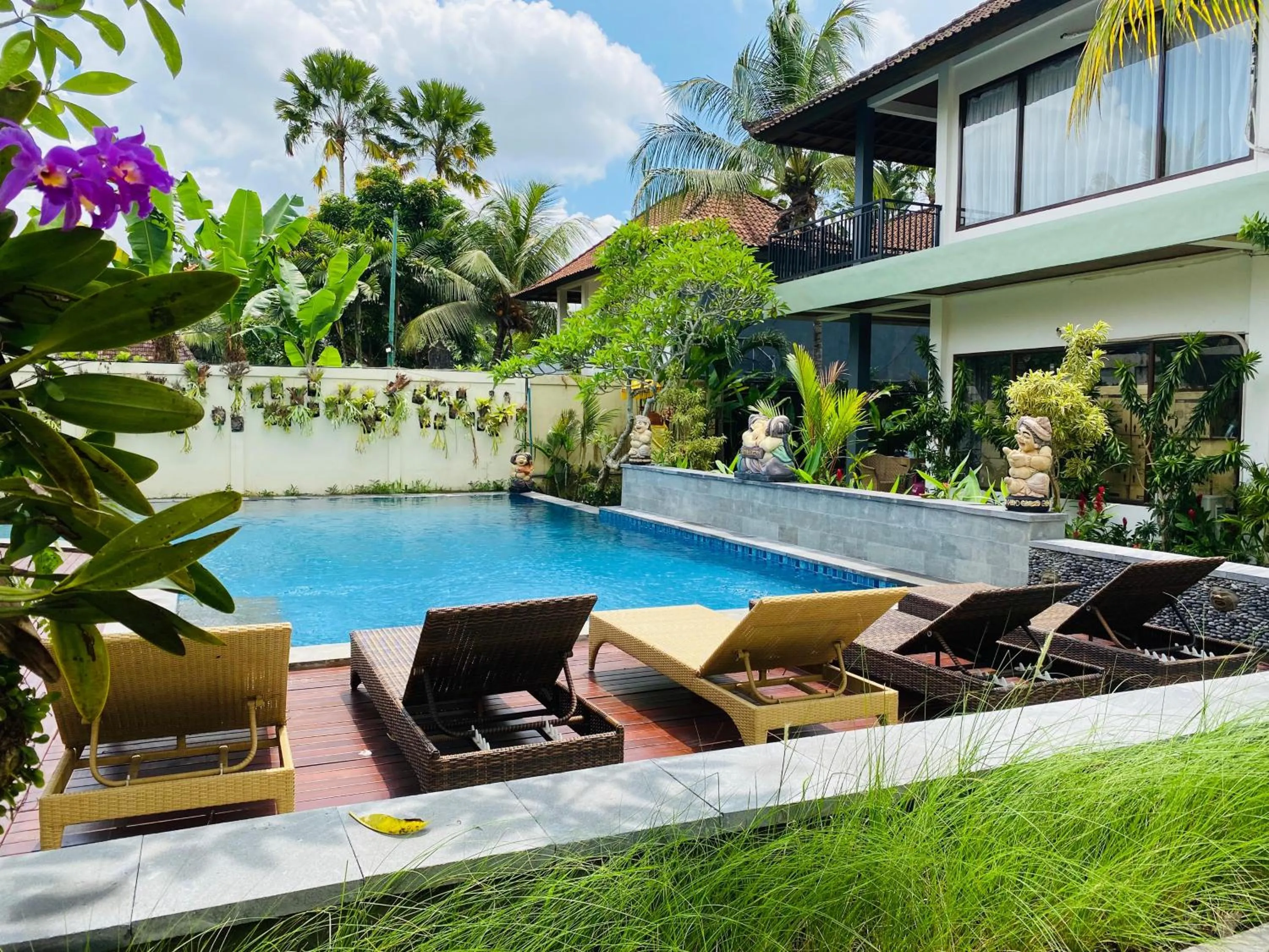 Day in Putri Ayu Cottages