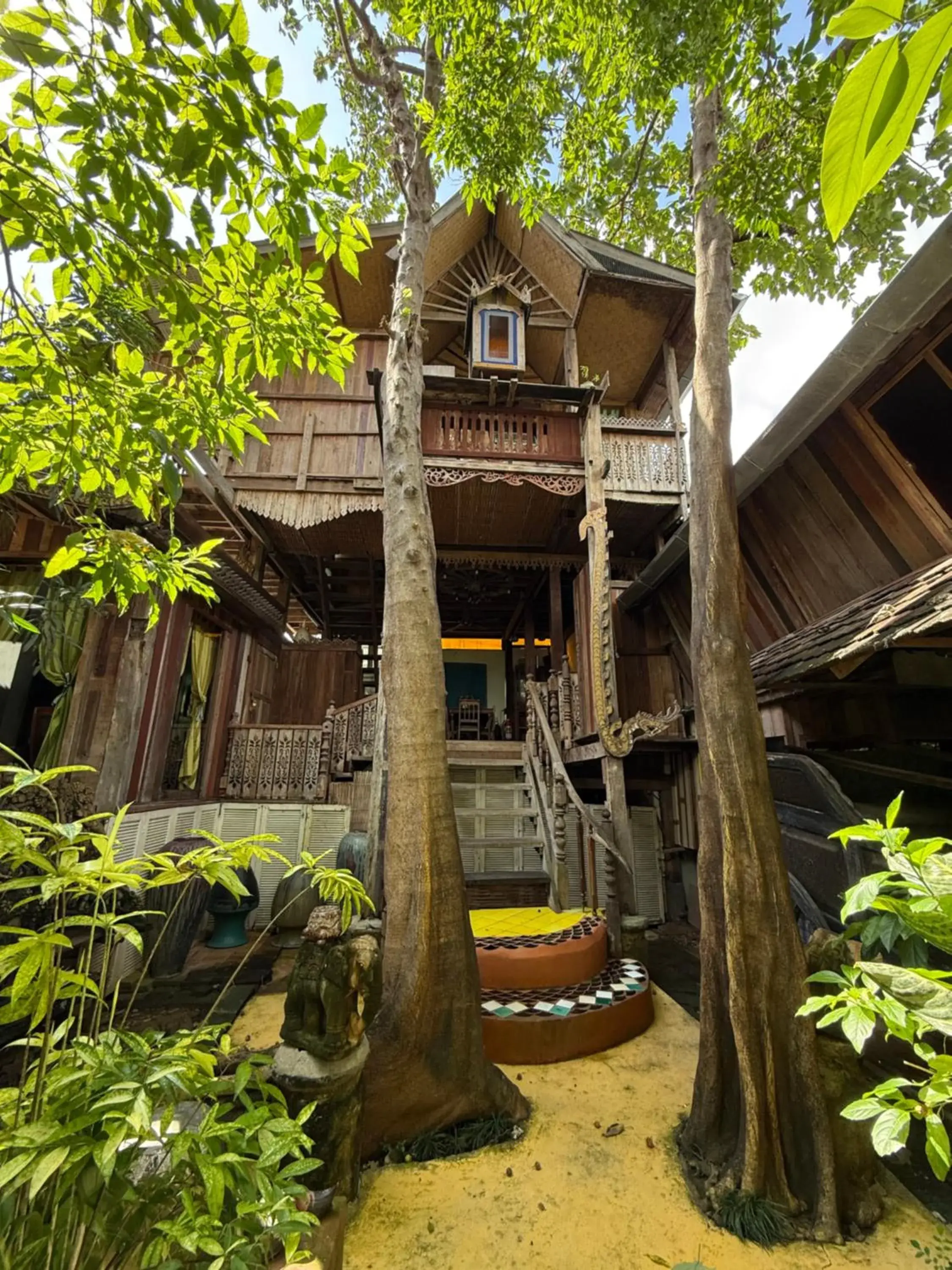 Sticky Rice Barn Mountain and Golden Chedi View with Free One Way Airport Transfer in BaanBooLoo Village Sticky Rice Barn Mountain and Golden Chedi View with Free One Way Airport Transfer in BaanBooLoo Village