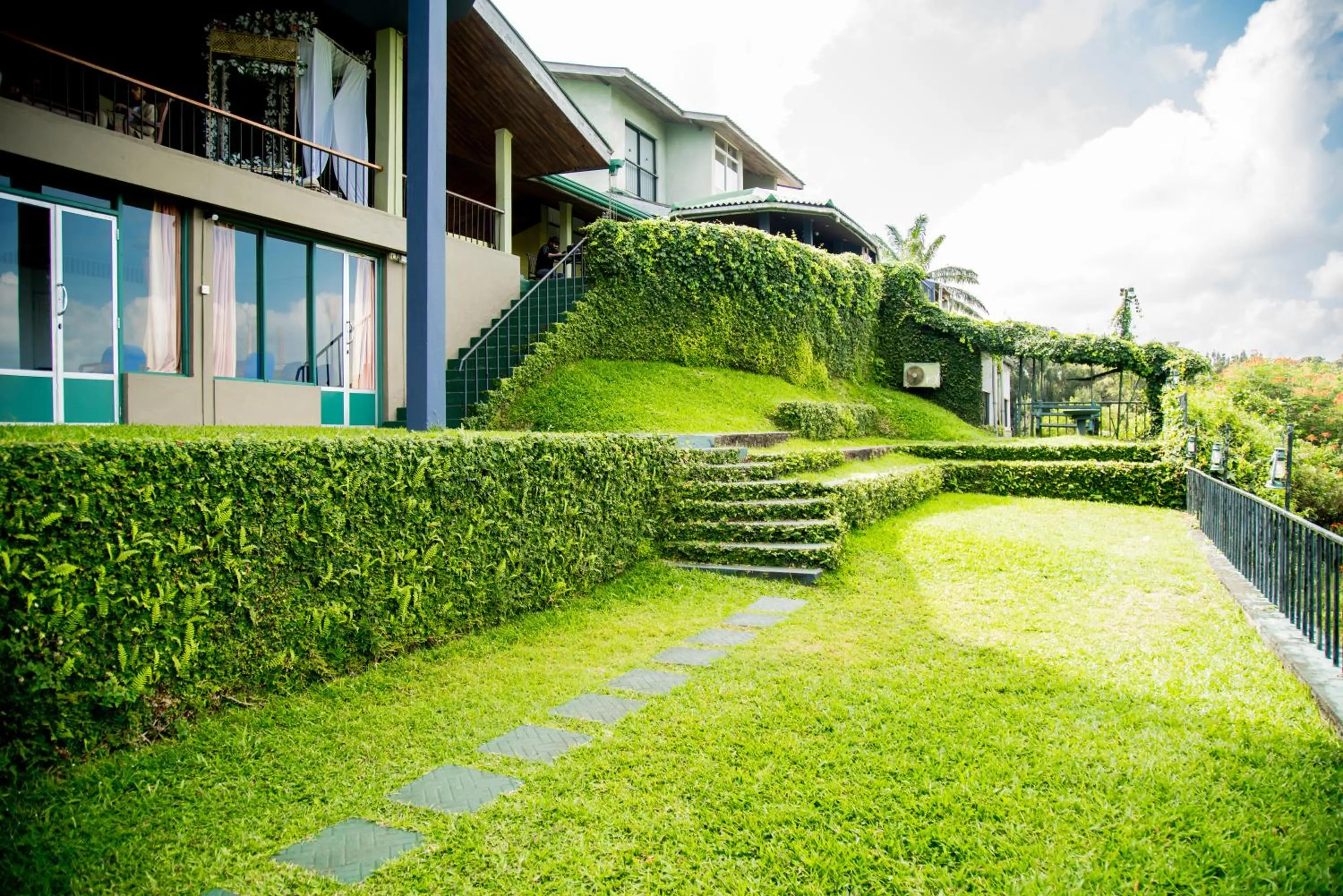 Property building in Lavendish Lake Giritale - Former Giritale Hotel