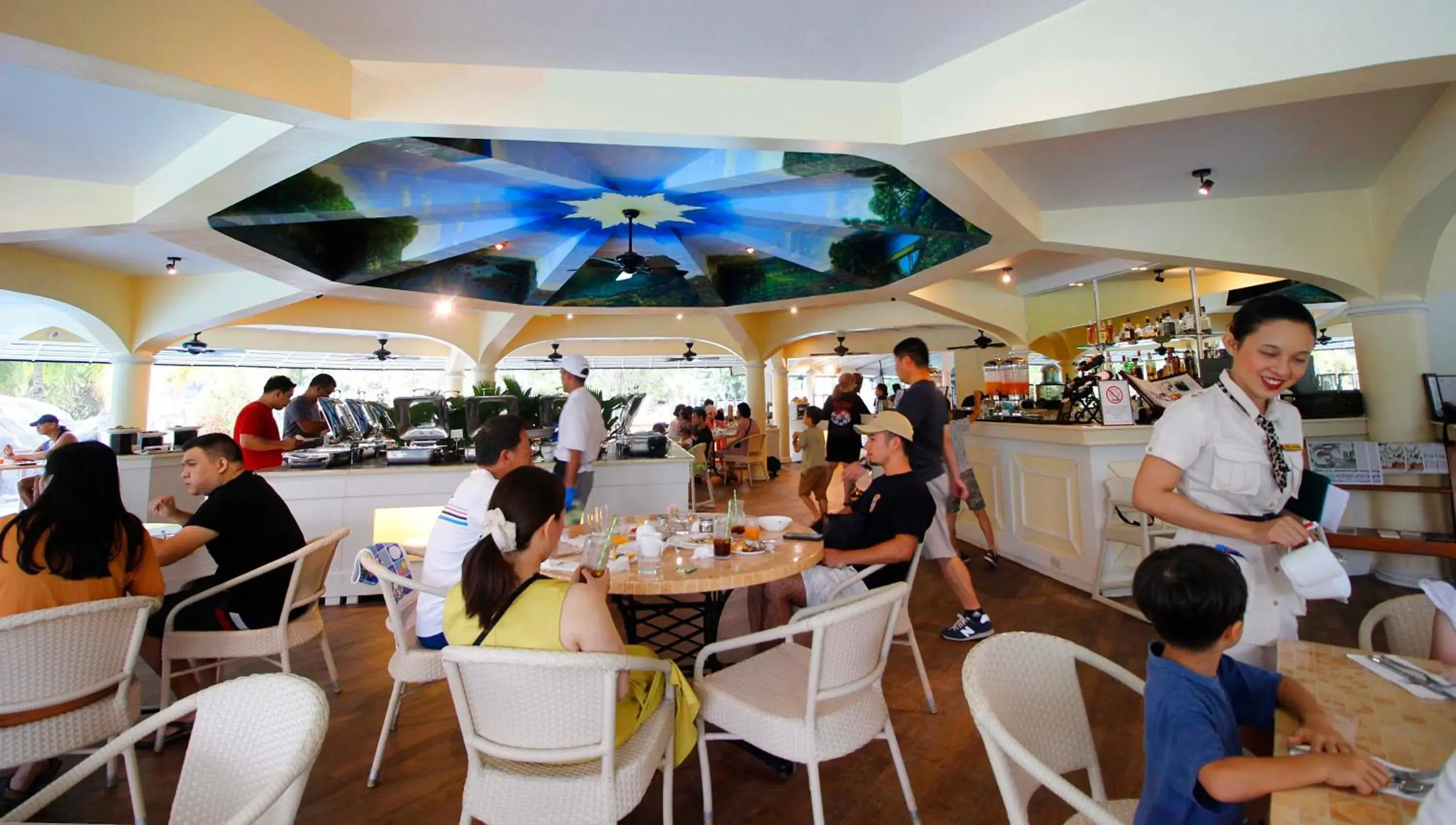 Restaurant/places to eat in Plantation Bay Resort and Spa Restaurant/places to eat in Plantation Bay Resort and Spa
