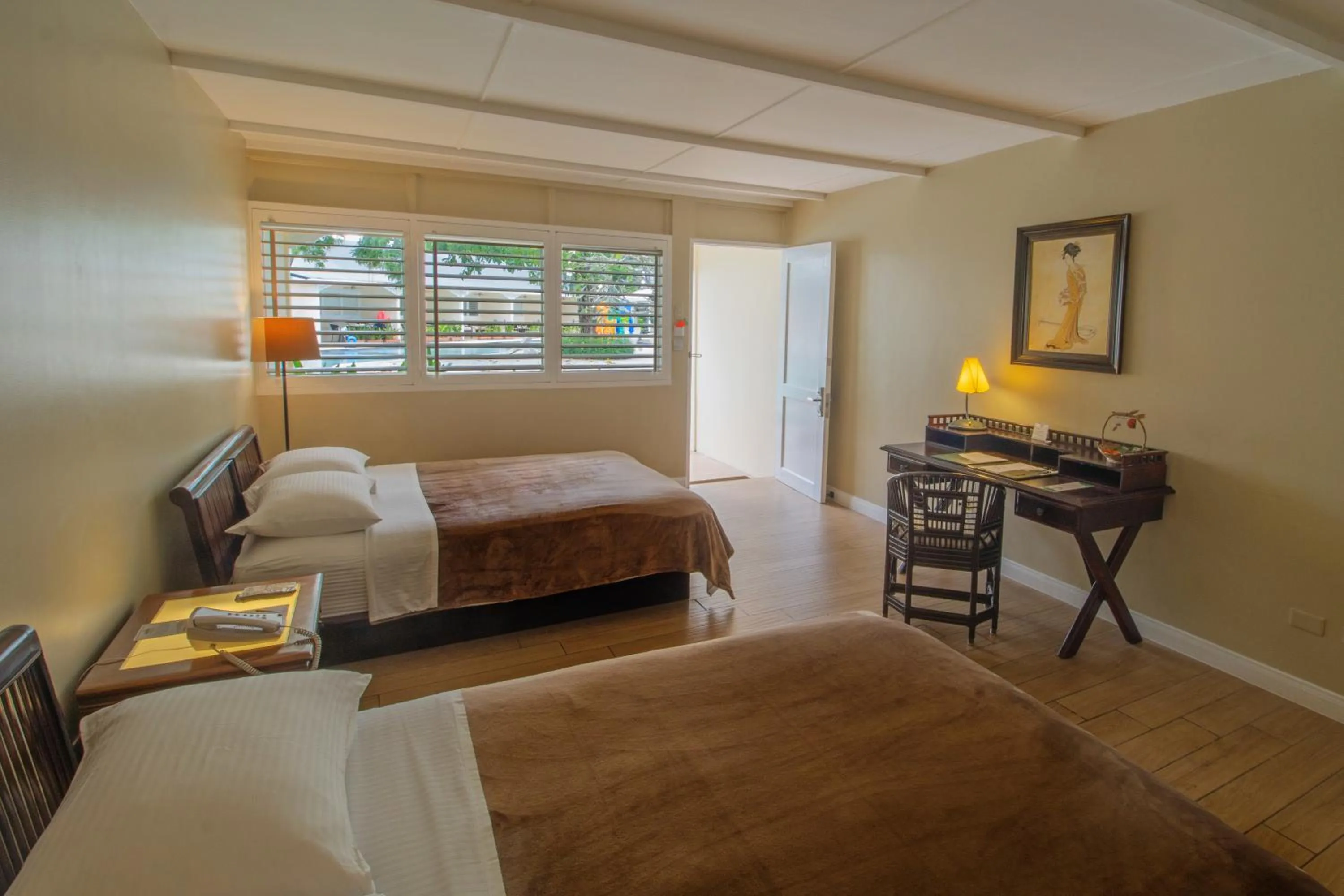 Super- Saver Room (2 Adults Only) in Plantation Bay a Real Resort with a Real Spa