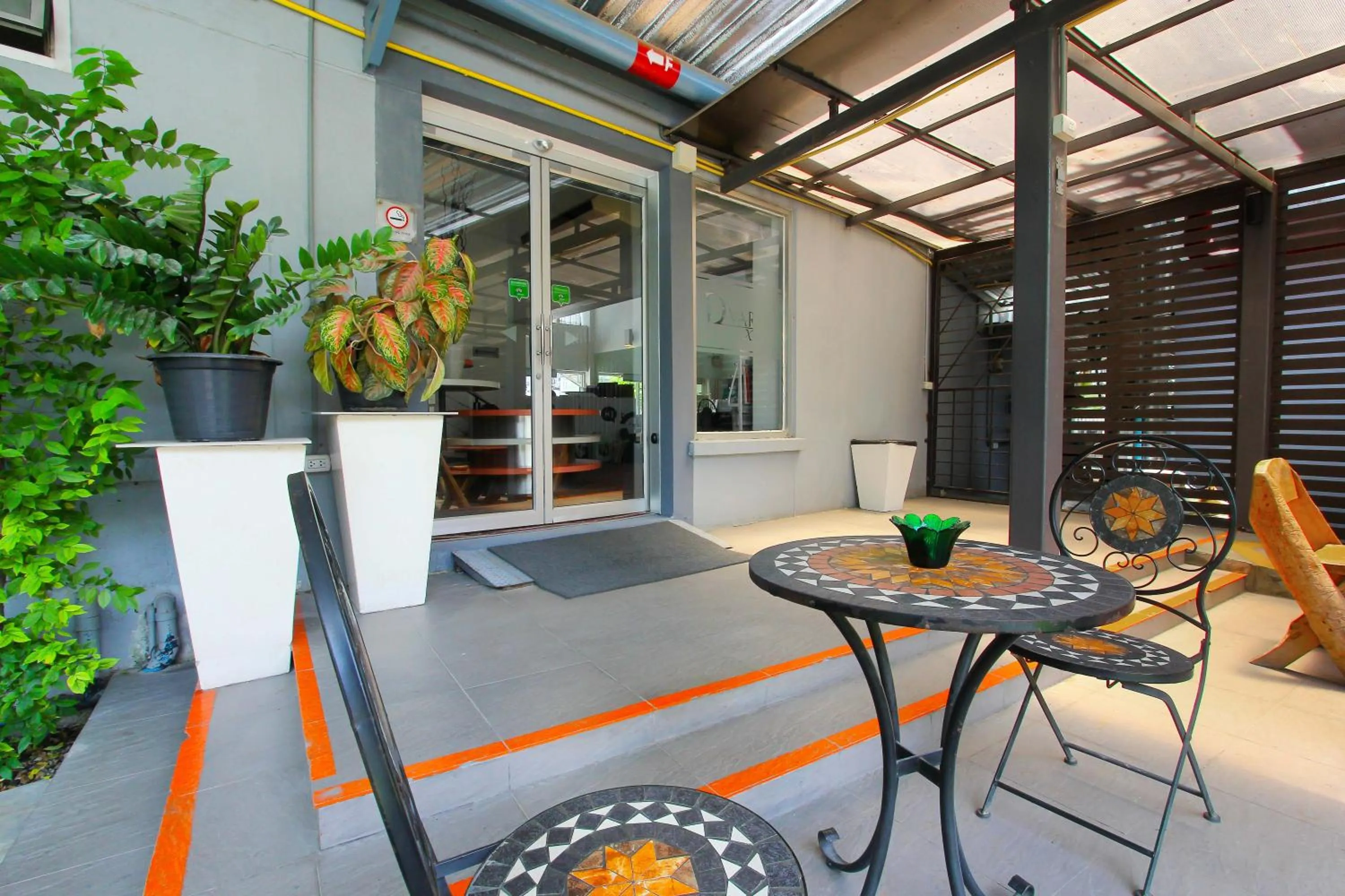 Area and facilities, Patio/Outdoor Area in D Varee Xpress Makkasan Hotel