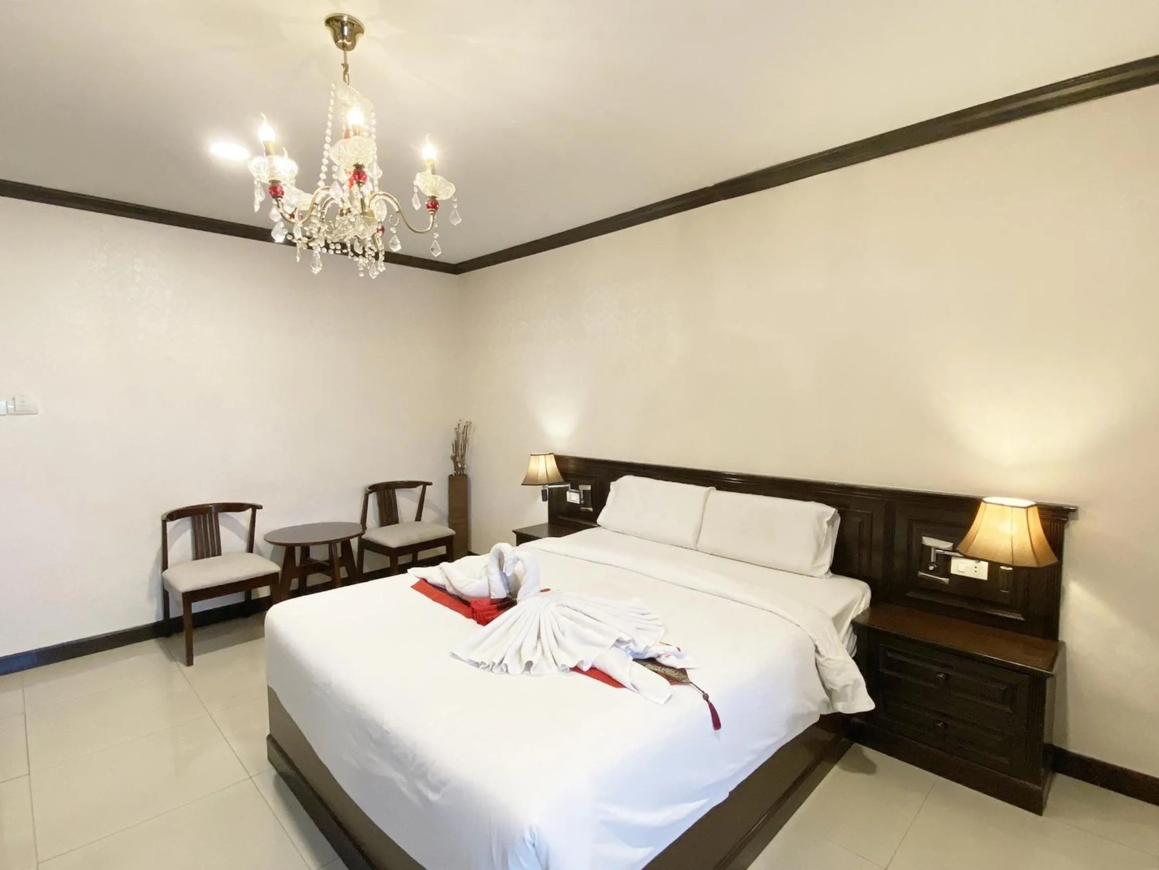 Bed in Romena Grand Hotel