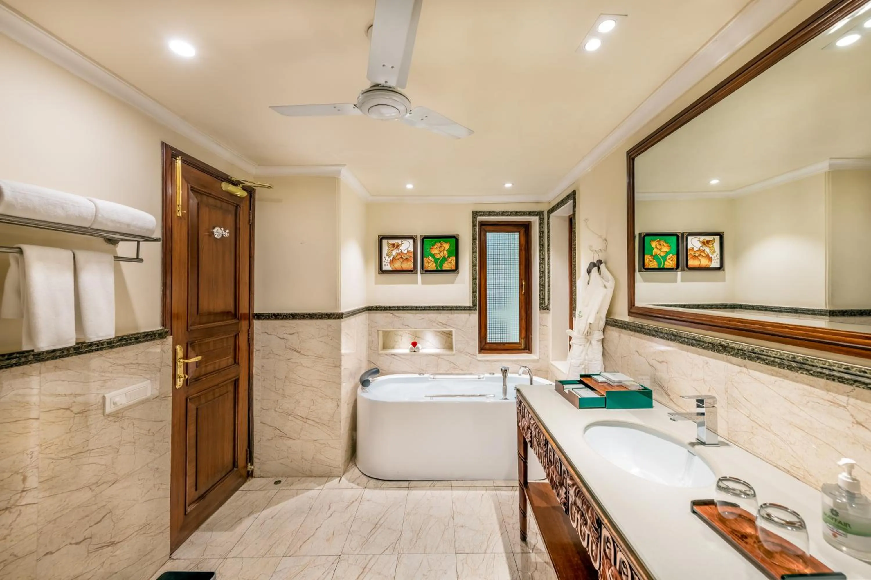 Bathroom in Mayfair Lagoon