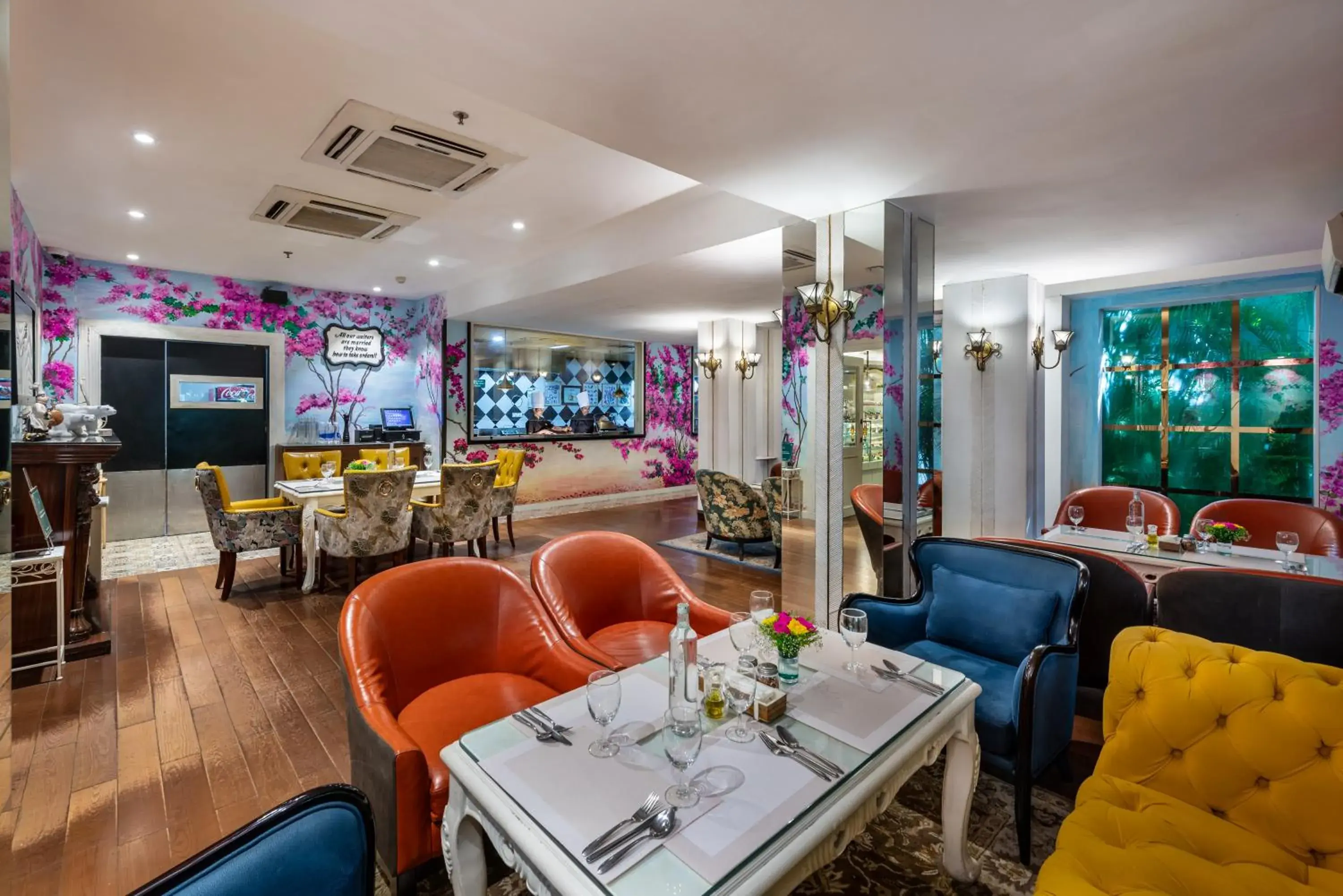 Restaurant/places to eat in Mayfair Lagoon Restaurant/places to eat in Mayfair Lagoon