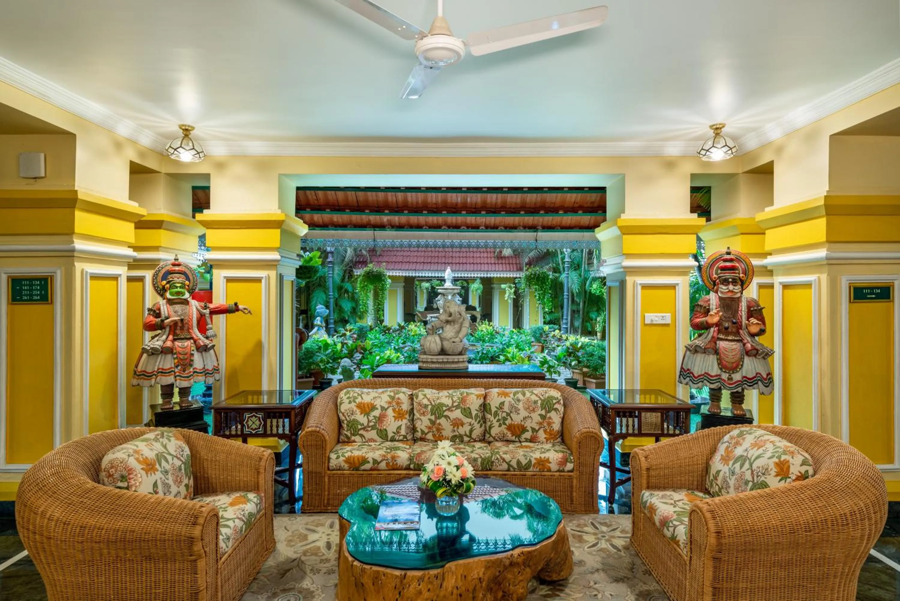 Seating area in Mayfair Lagoon