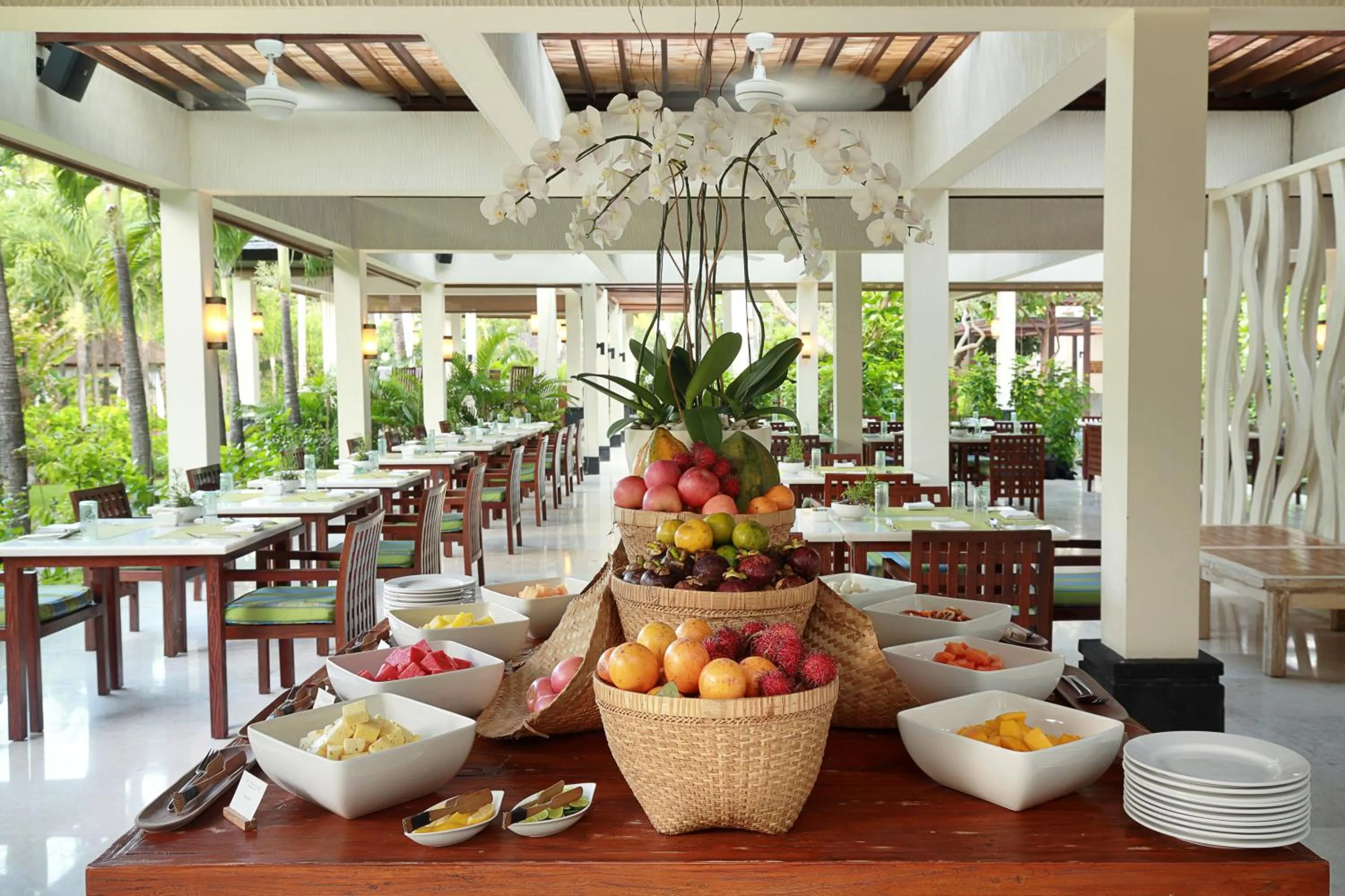 Restaurant/places to eat in The Seminyak Beach Resort & Spa