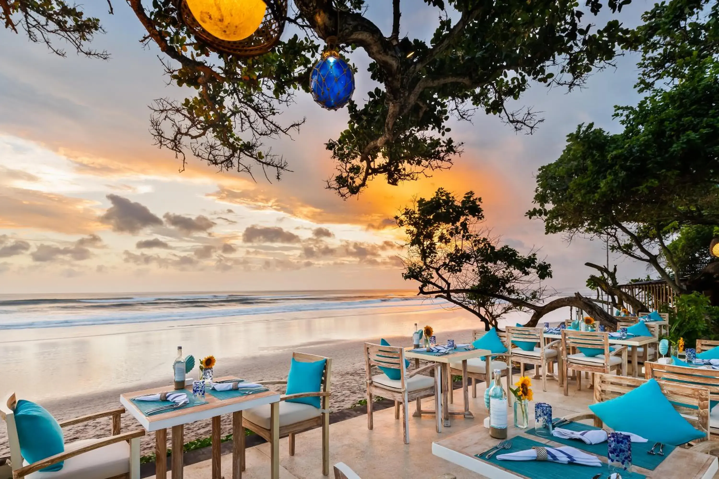 Restaurant/places to eat in The Seminyak Beach Resort & Spa Restaurant/places to eat in The Seminyak Beach Resort & Spa