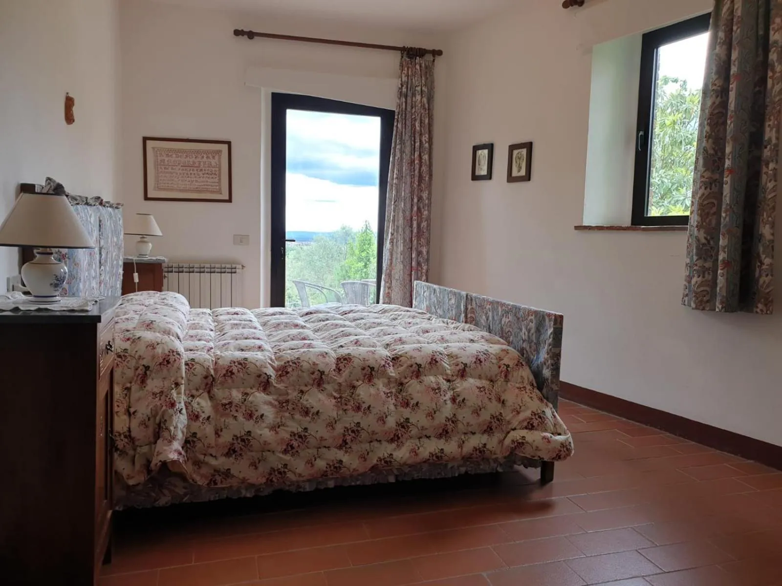 Photo of the whole room, Bed in Casa Lucia in Chianti
