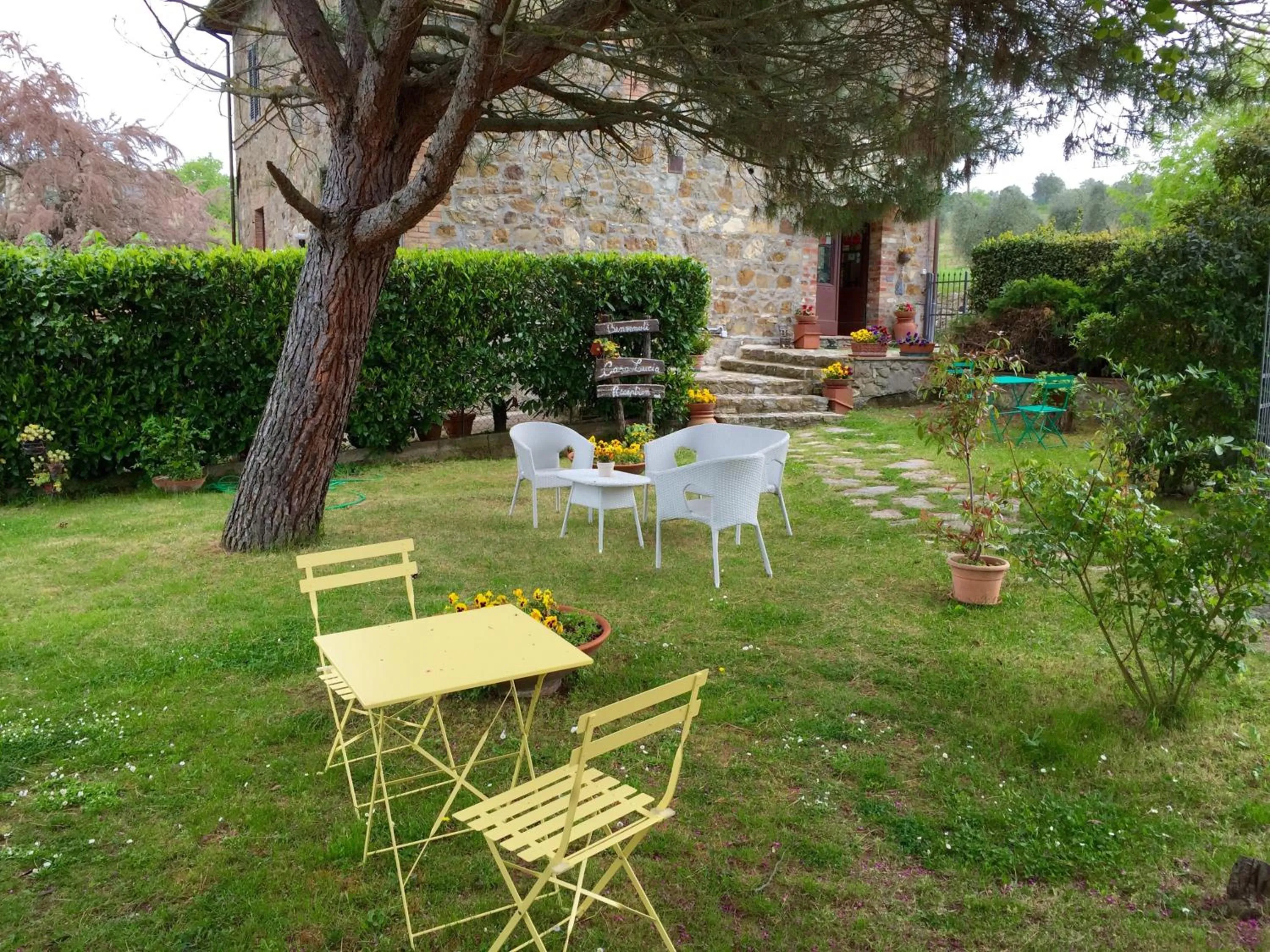 Garden in Casa Lucia in Chianti